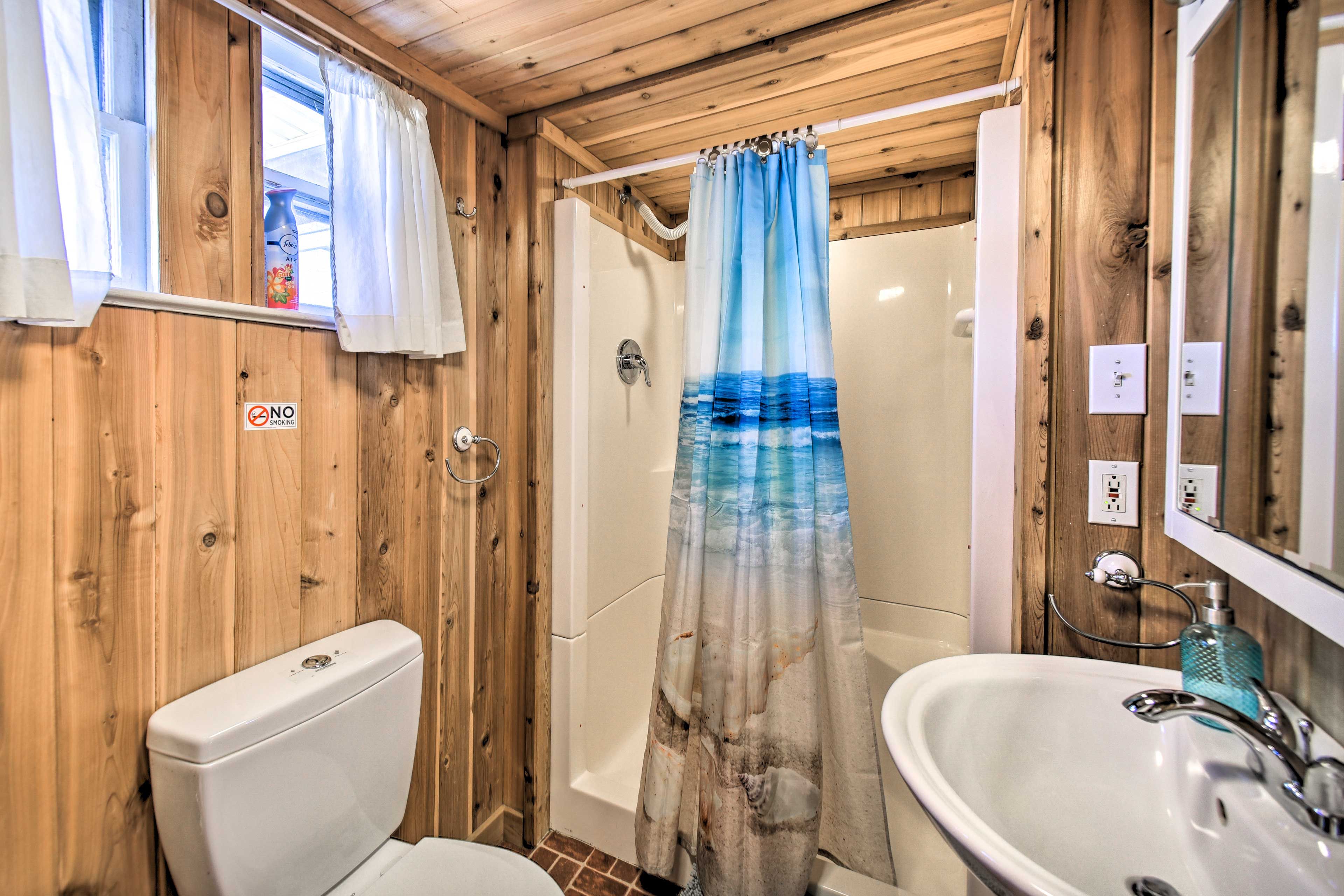 Full Bathroom