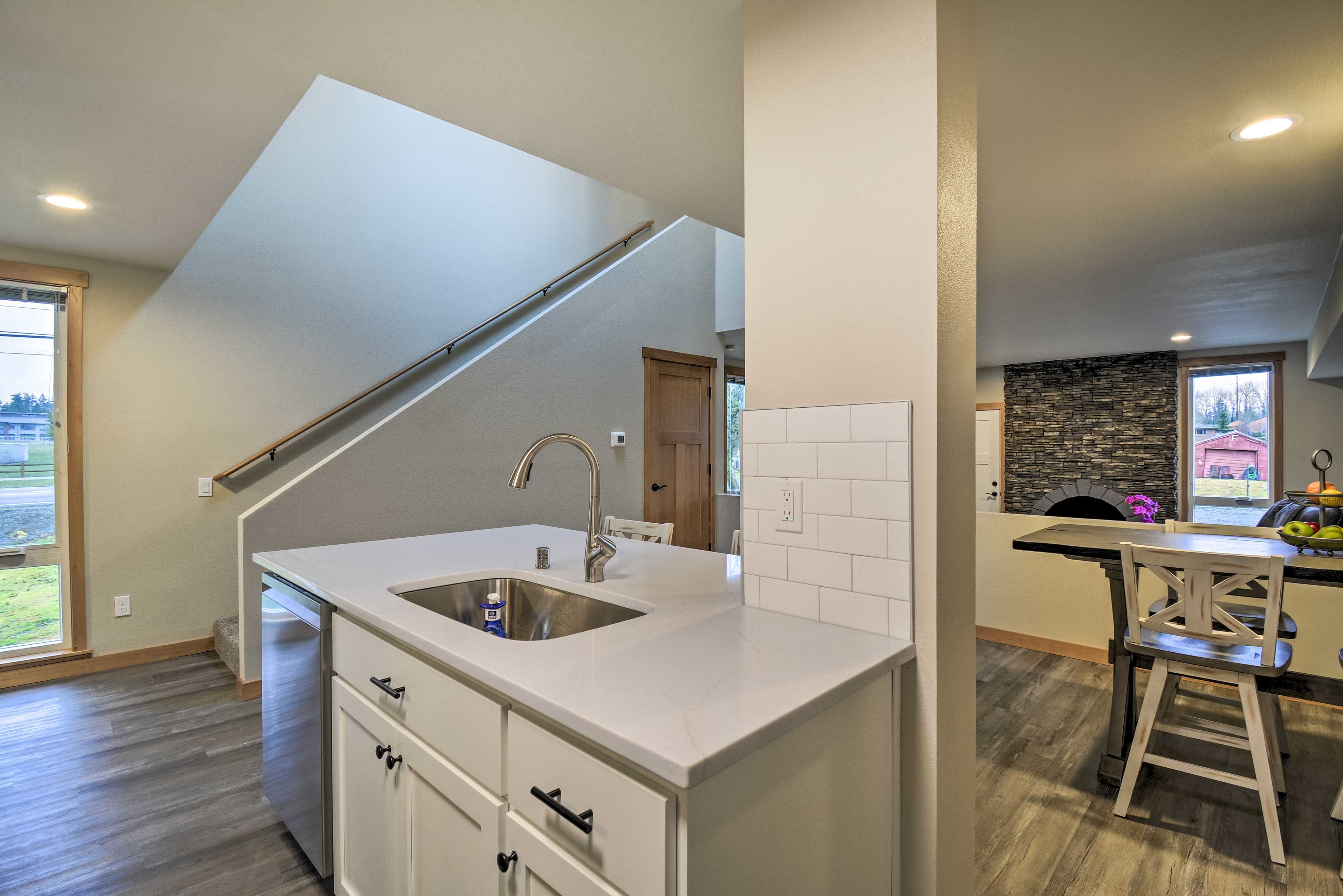 Kitchen | Cooking Basics | Toaster | Keurig | Ice Maker | Water Filter