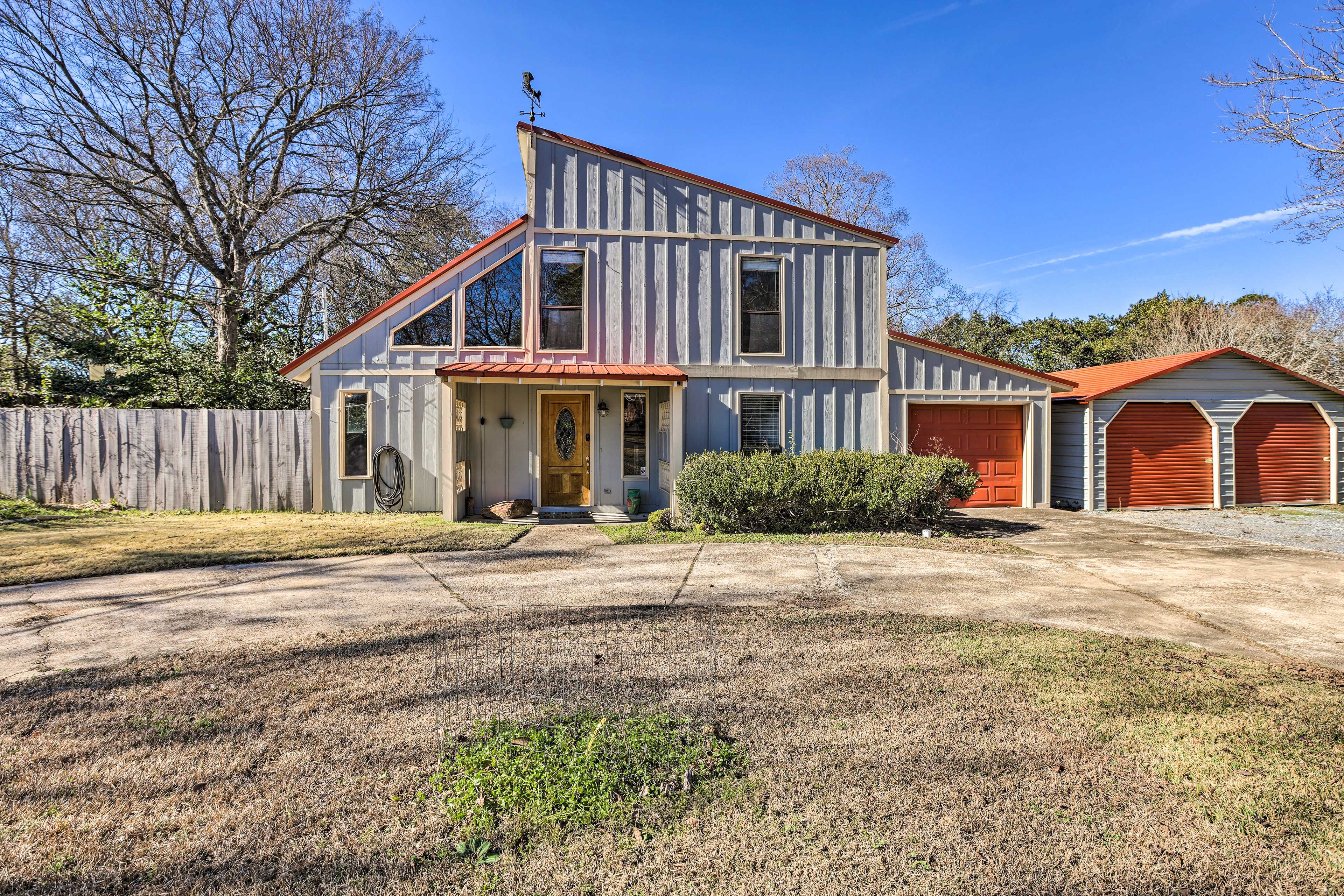 House Exterior | 2 Stories