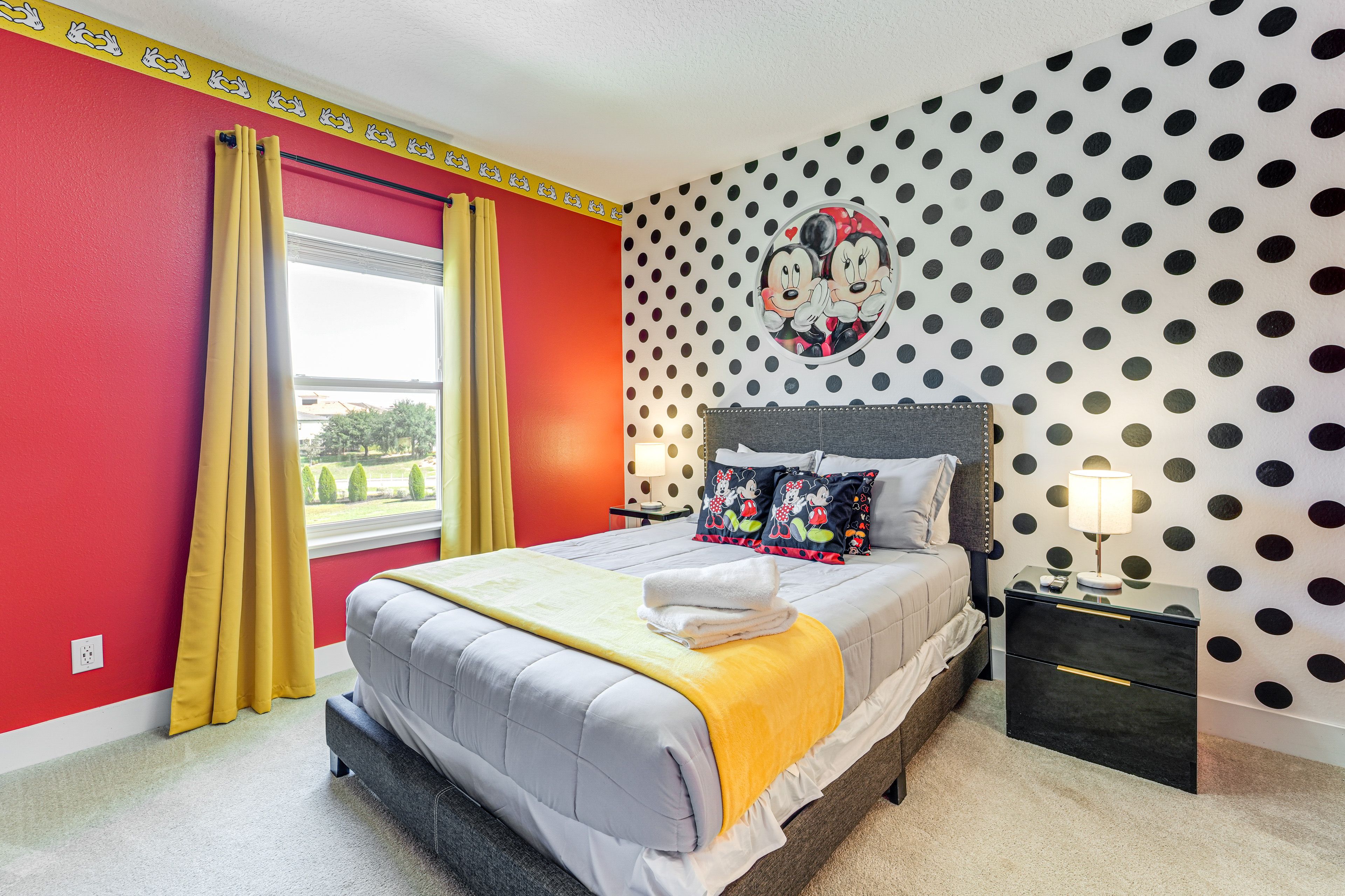 Bedroom 3 | 2nd Floor | Queen Bed | Smart TV