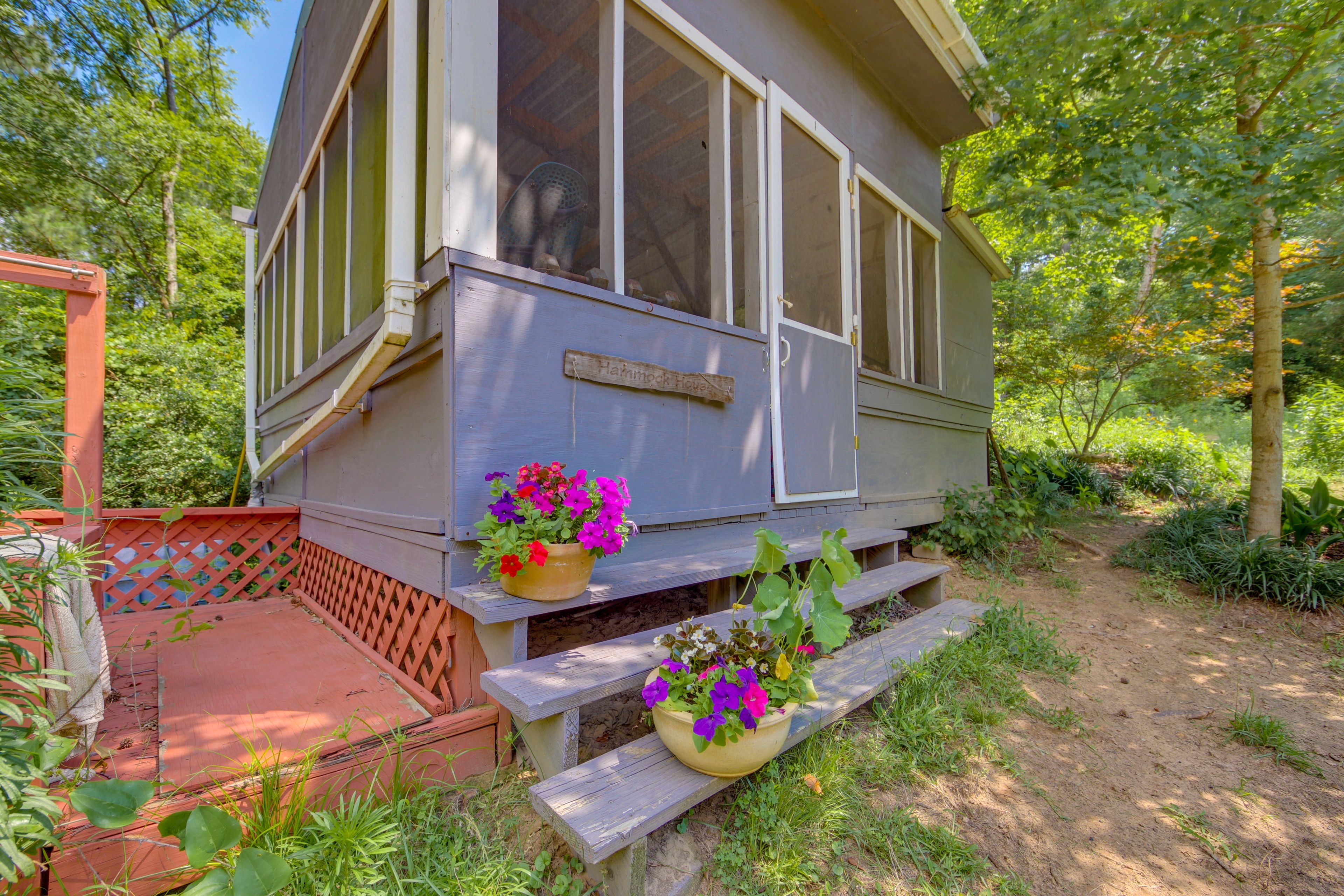 Shared Screened Porch | Hammocks | Exercise Equipement