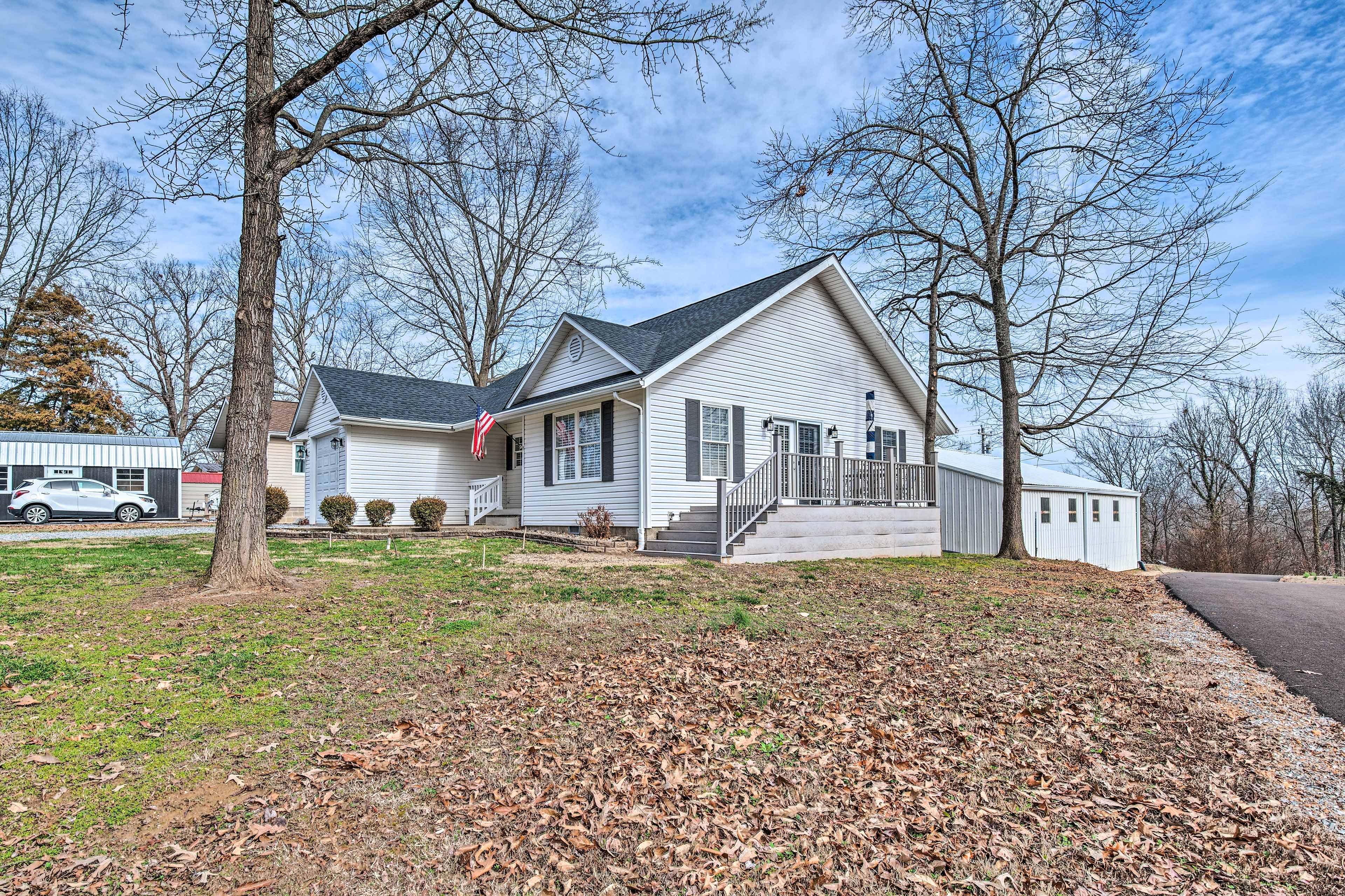 Home Exterior | Free WiFi | Keyless Entry | Fishing, Boating & Kayaking Nearby