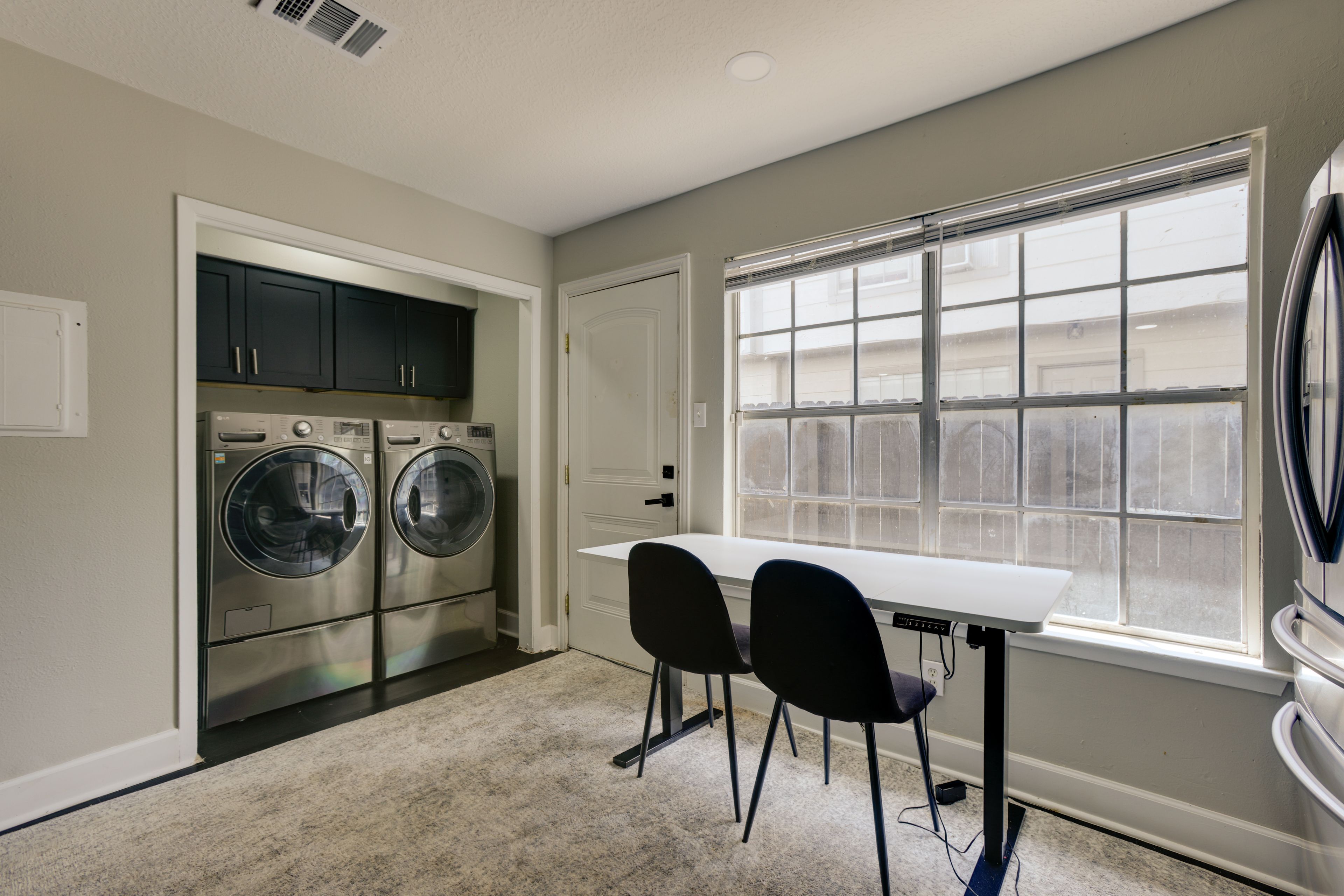 In-Unit Laundry | 1st Floor