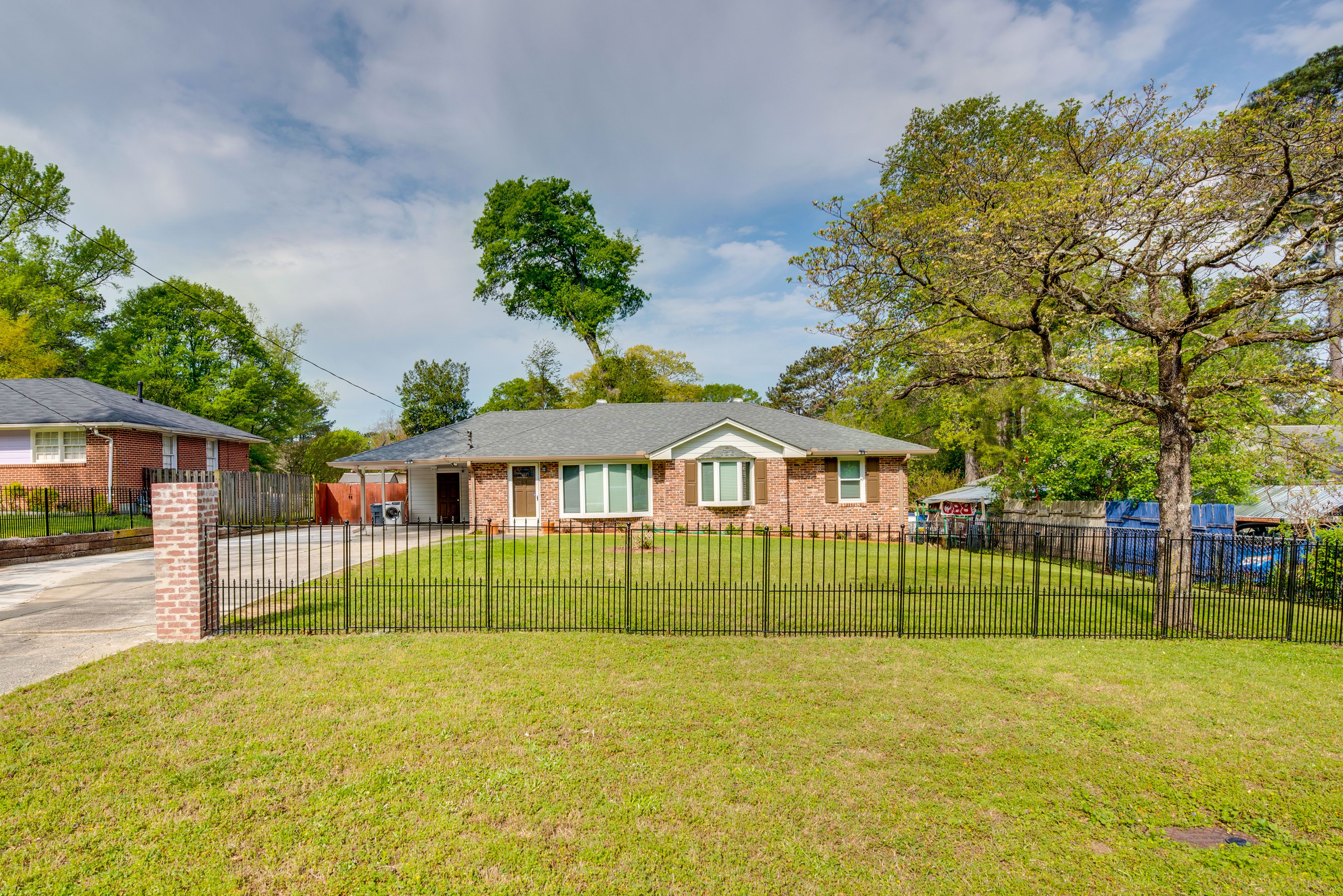 Chamblee Vacation Rental | 3BR | 2BA | 1,227 Sq Ft | 1 Step to Enter