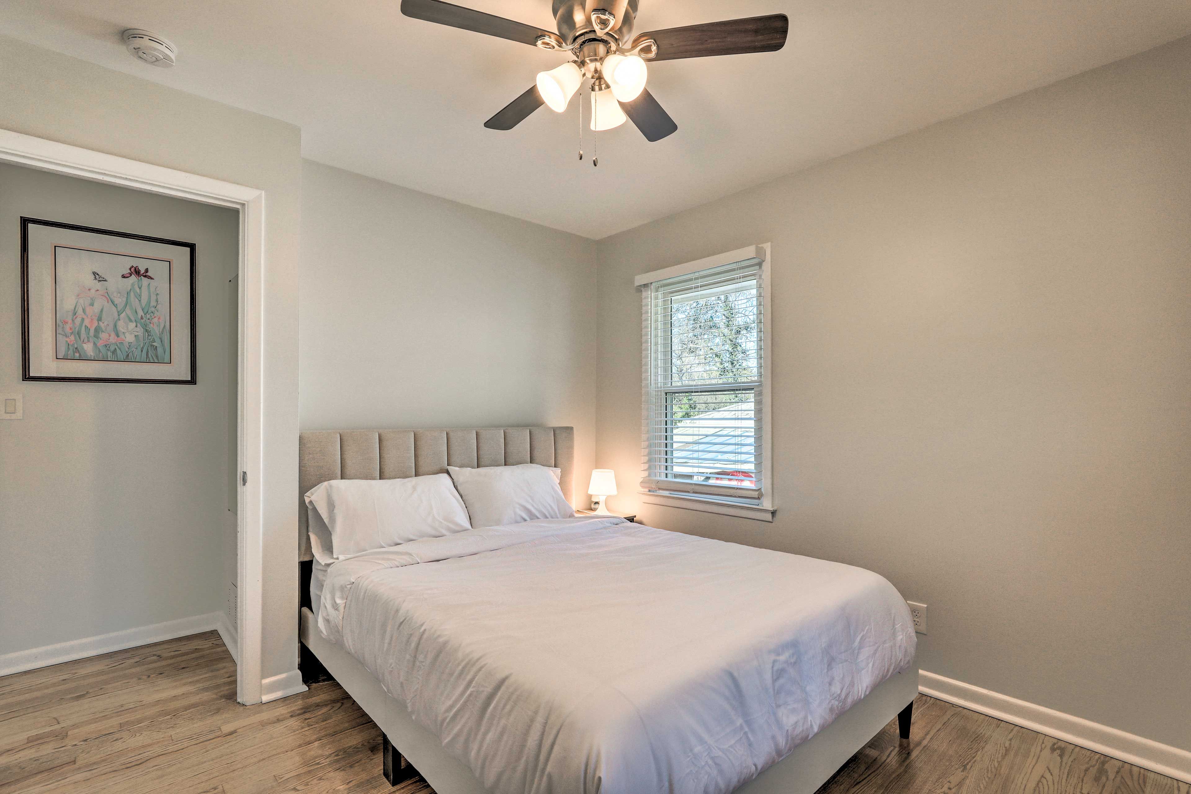 Bedroom 2 | Queen Bed | Hangers Provided