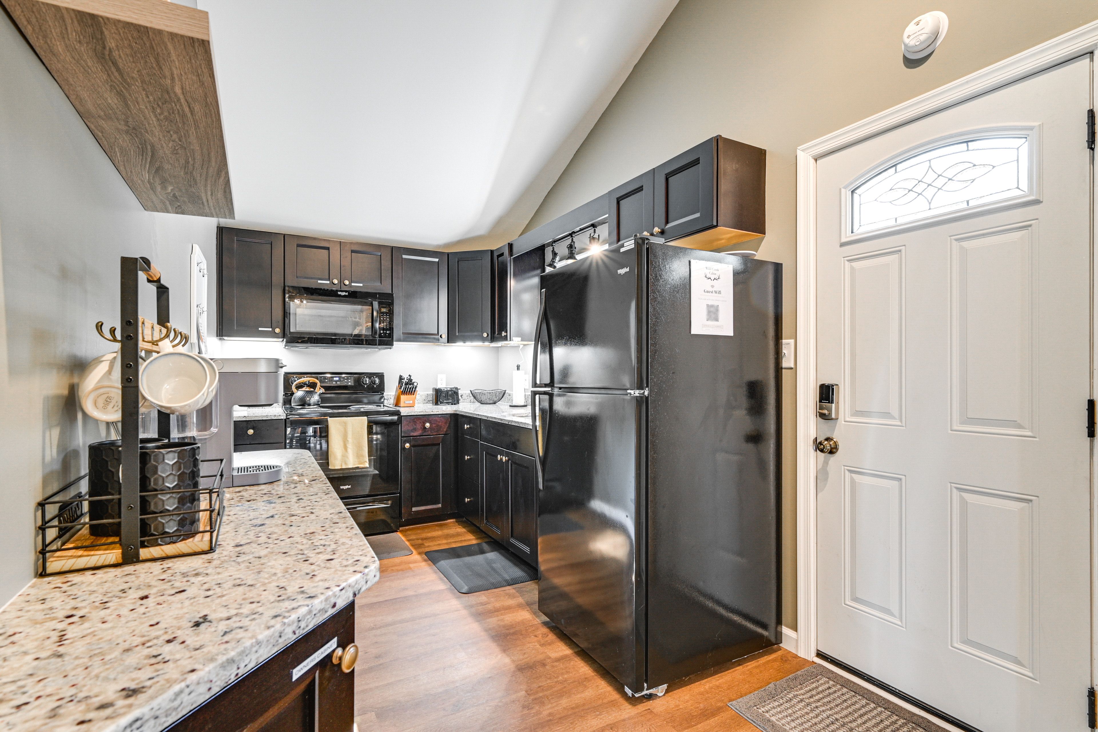 Kitchen | Keurig Coffee Maker | Toaster