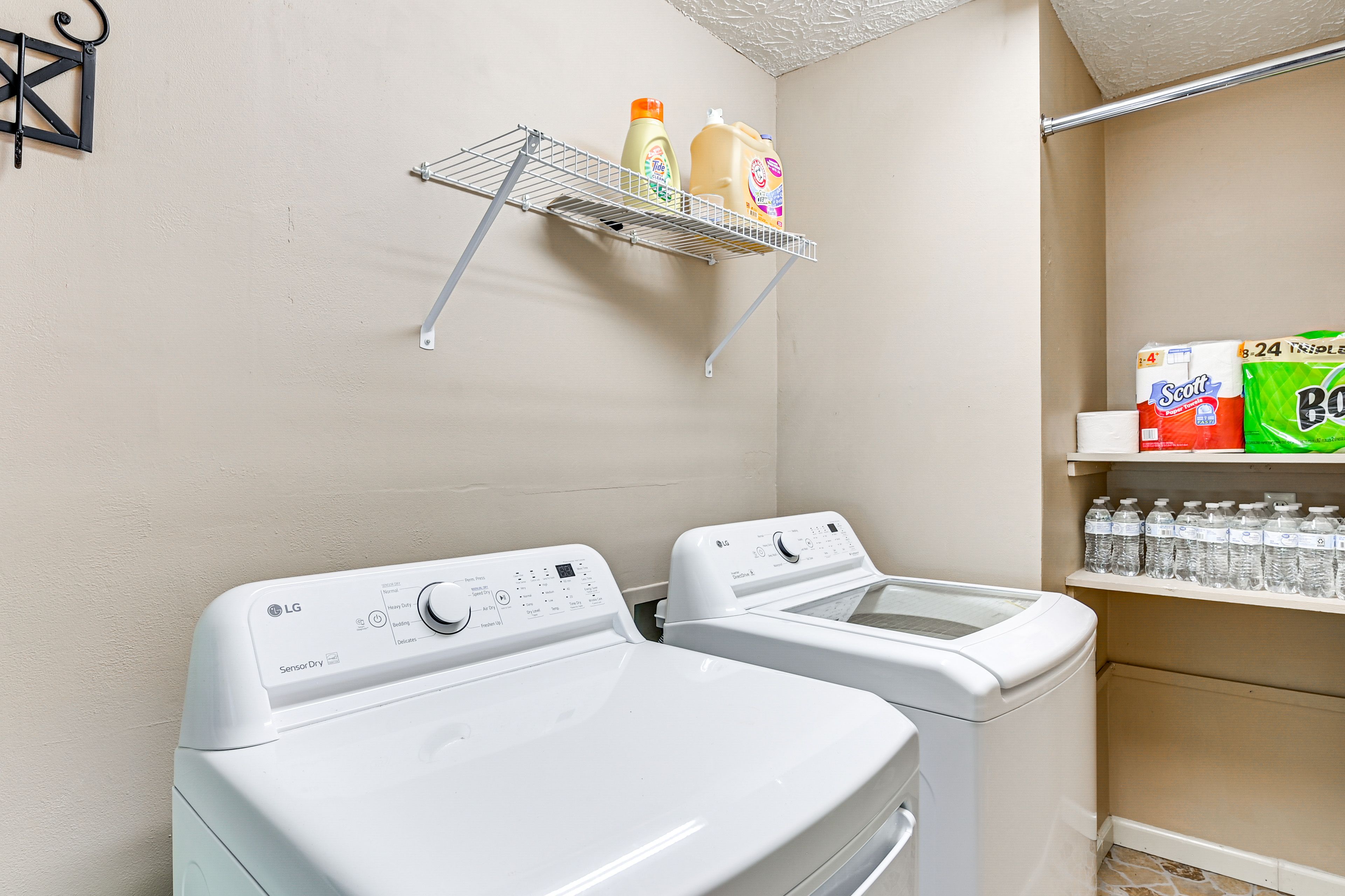 Washer + Dryer