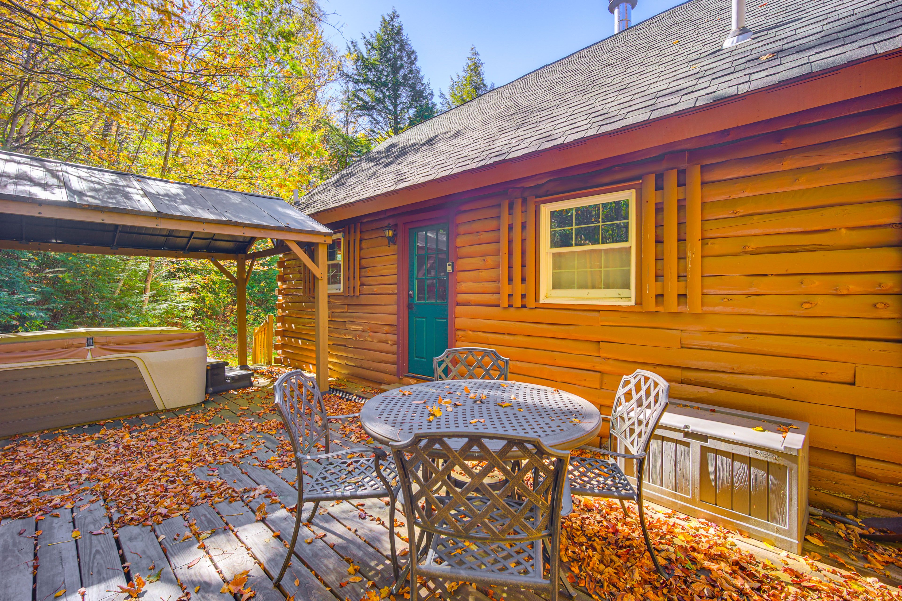 Private Deck | Hot Tub | Charcoal Grill (Not Available in Winter Months)