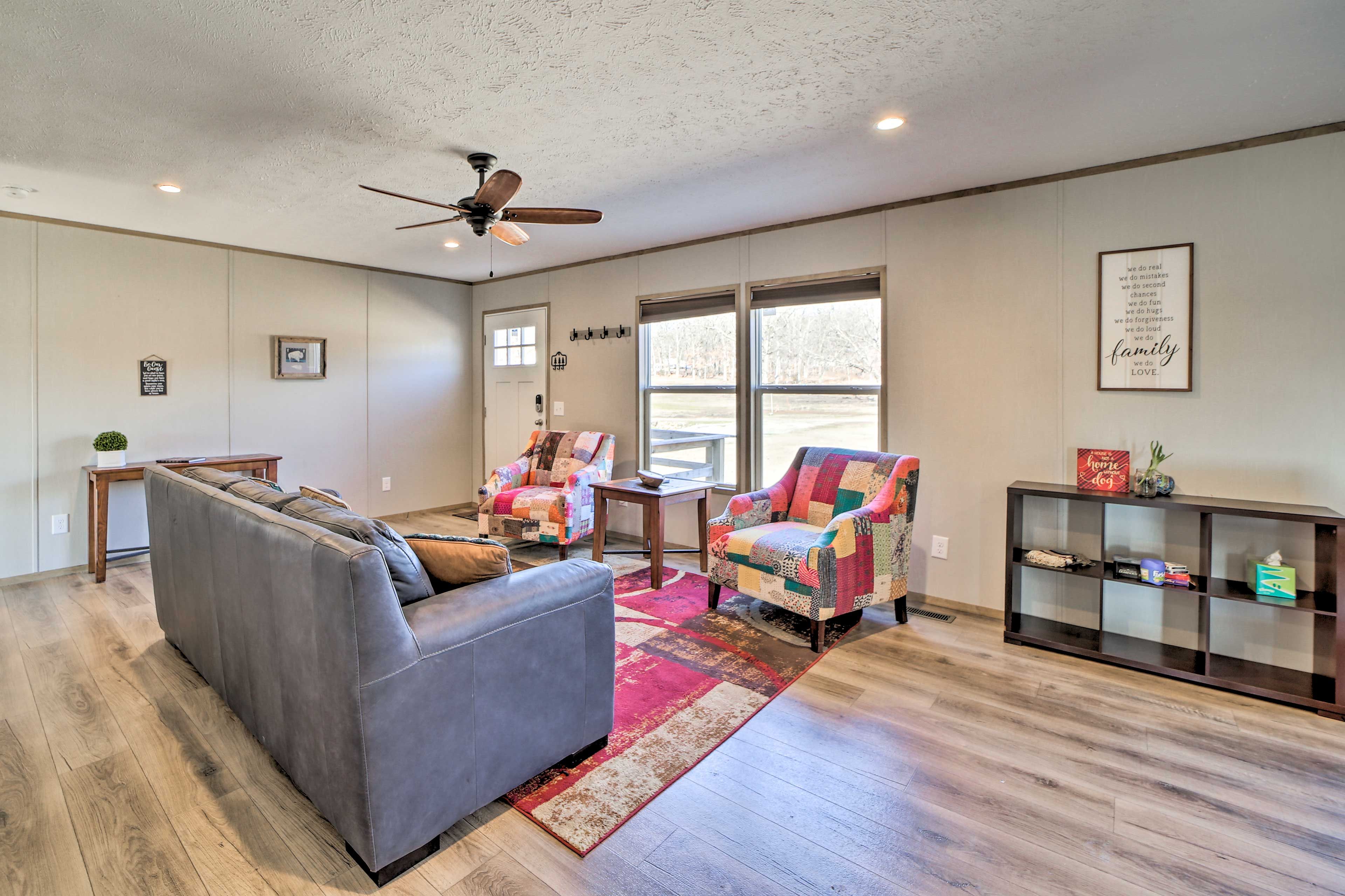 Living Room | Keyless Entry