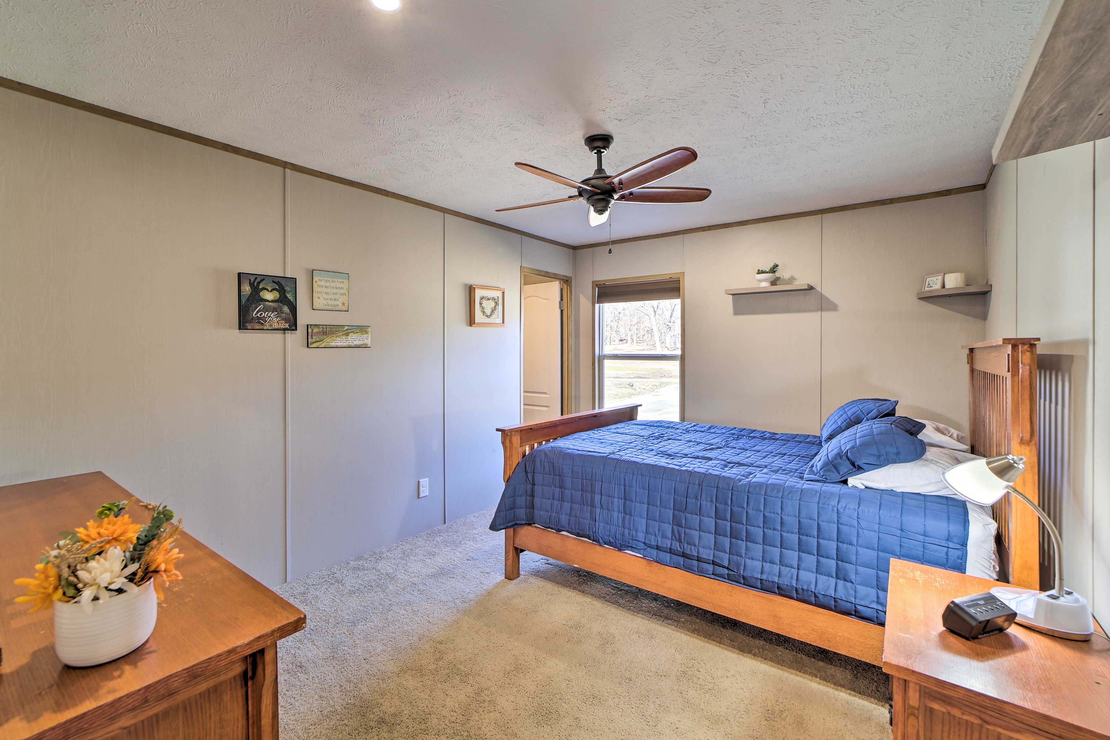 Bedroom 2 | Queen Bed | Linens Provided