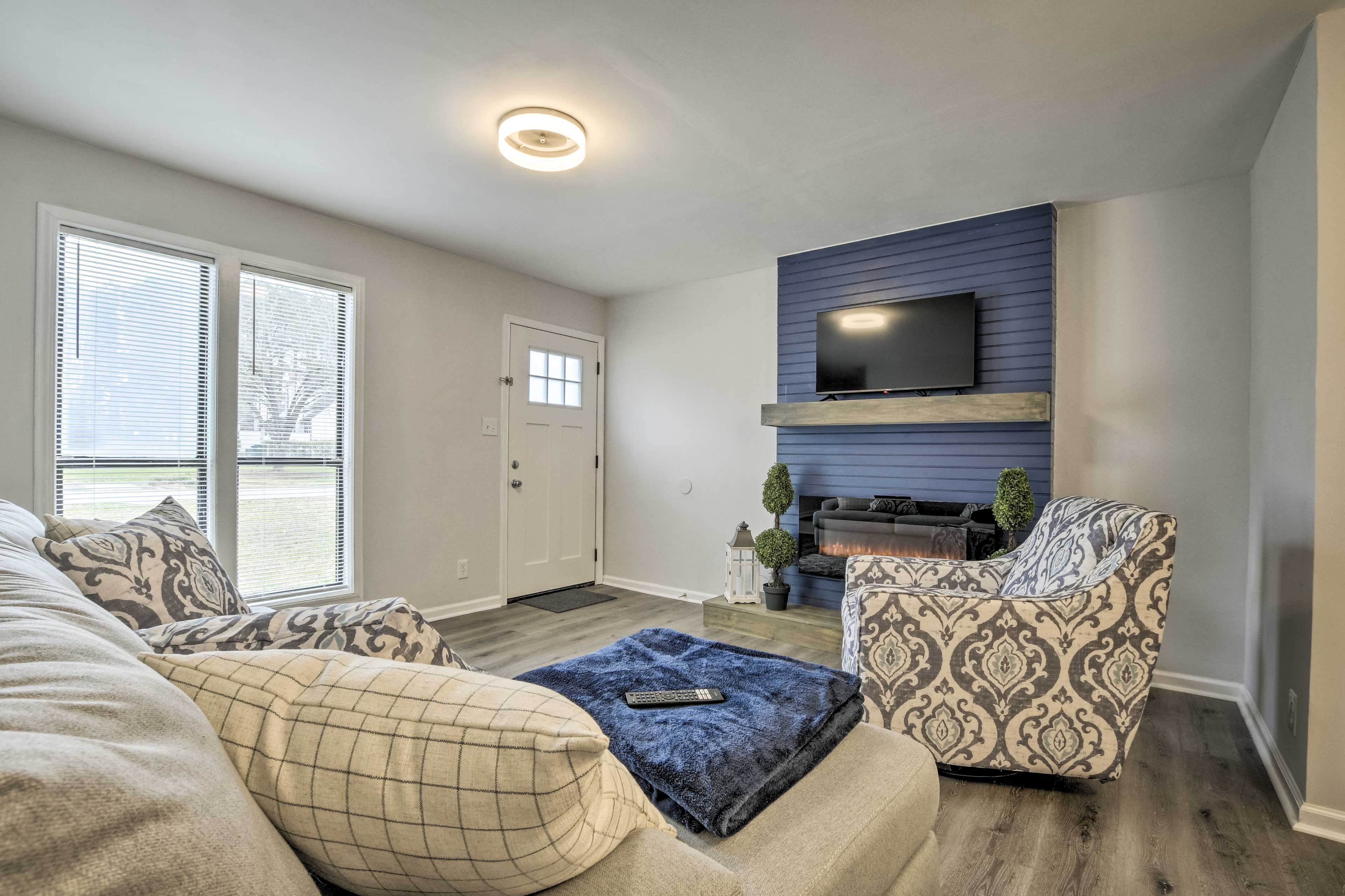 Living Room | 1st Floor | Electric Fireplace | Flat-Screen TV