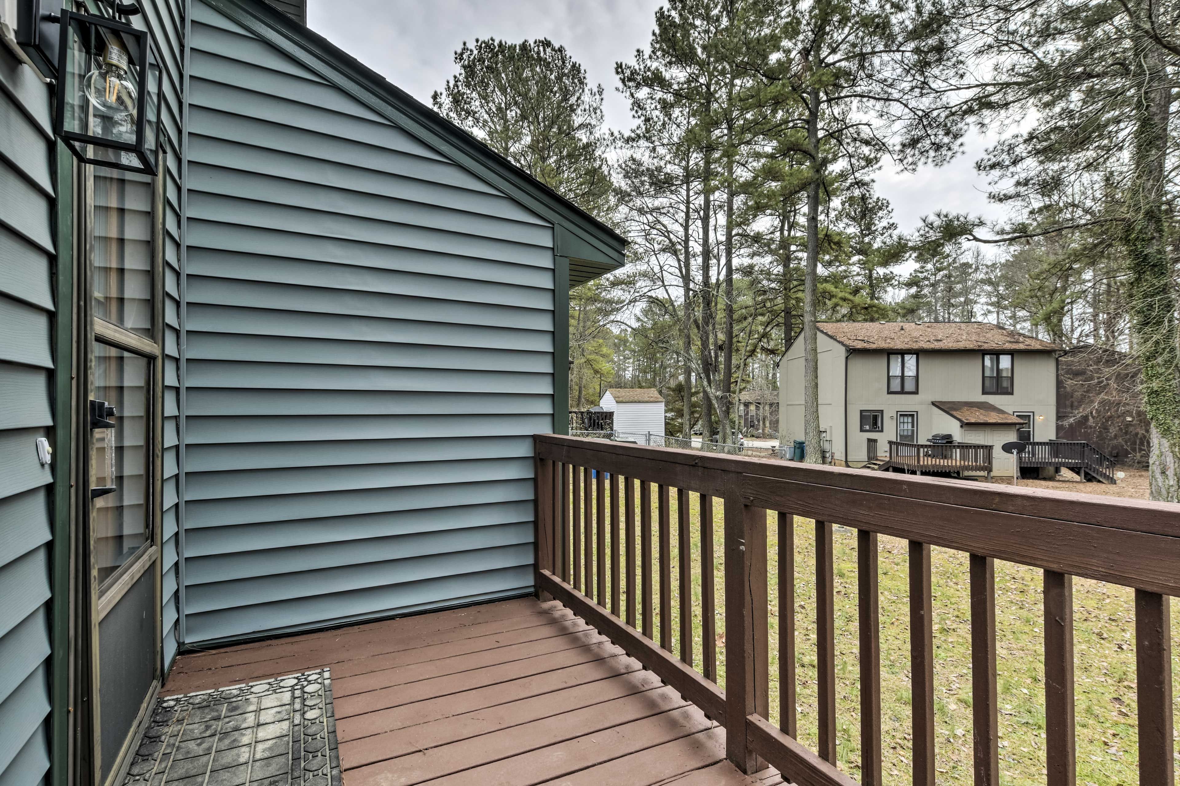 Private Deck | Access via Kitchen
