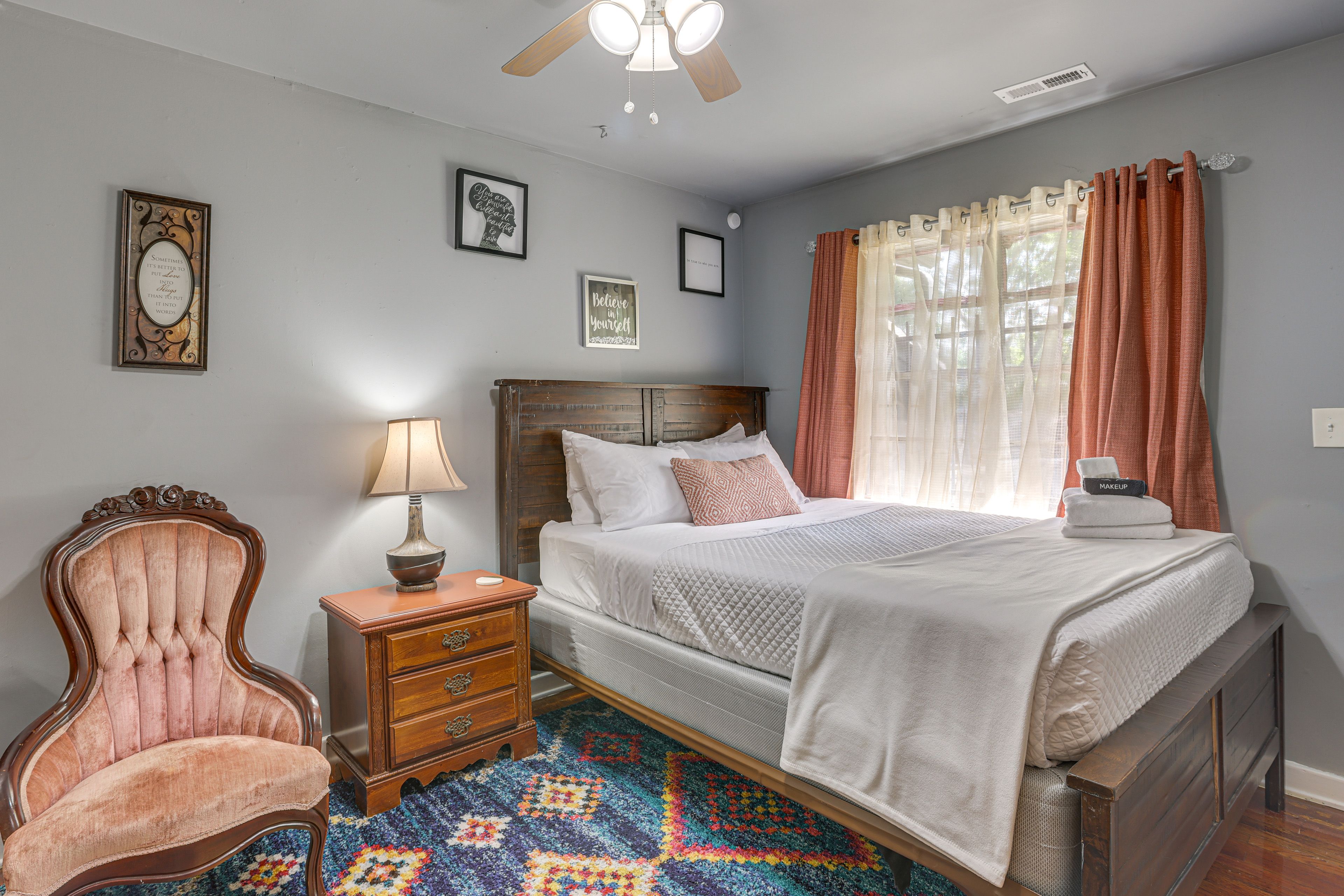 Bedroom 2 | Queen Bed
