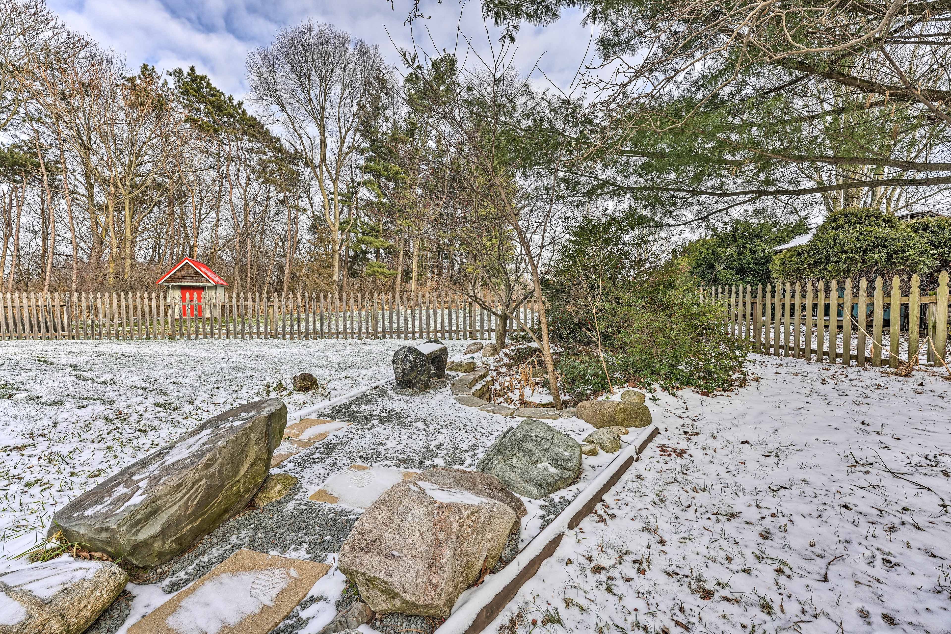 Fenced Yard