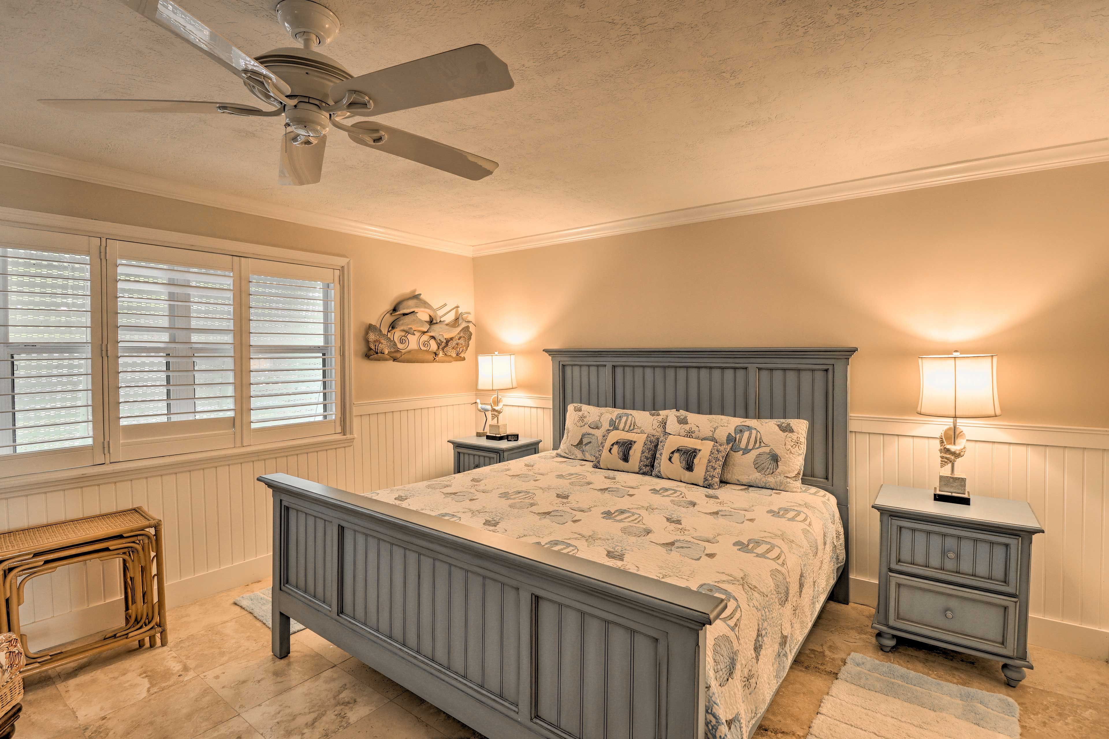 Bedroom 1 | King Bed | Linens Provided