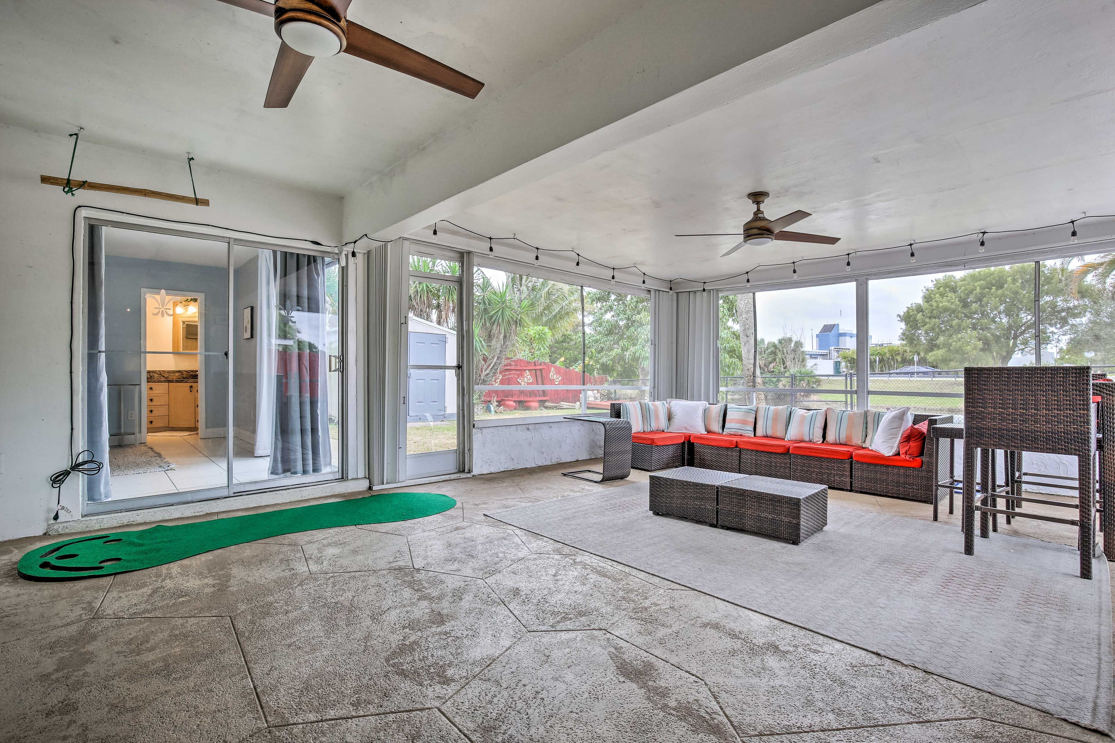Screened Patio