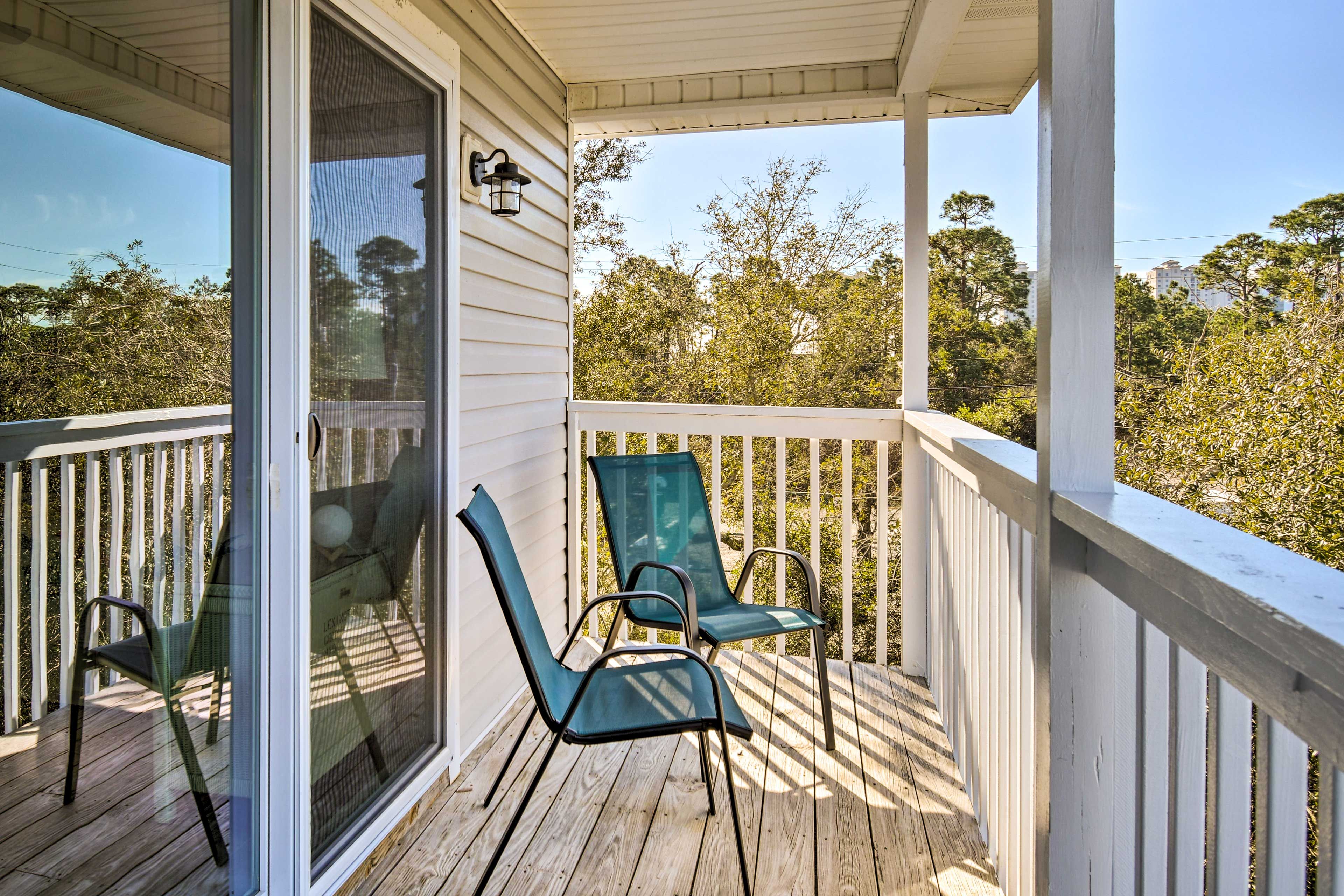 Balcony | Pet Friendly w/ Fee | ~ 3 Mi to Perdido Key State Park