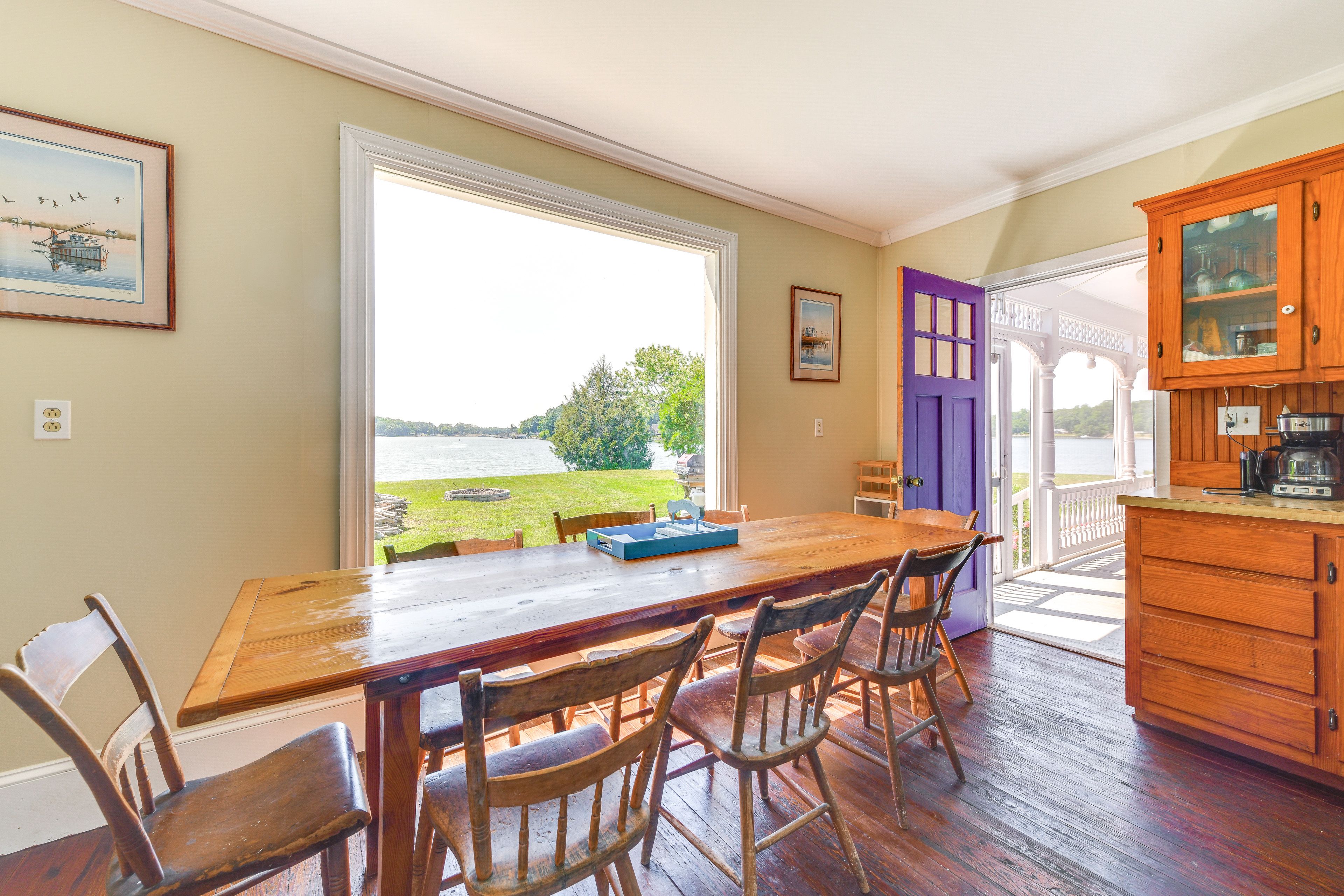 Dining Area | Dishware + Flatware