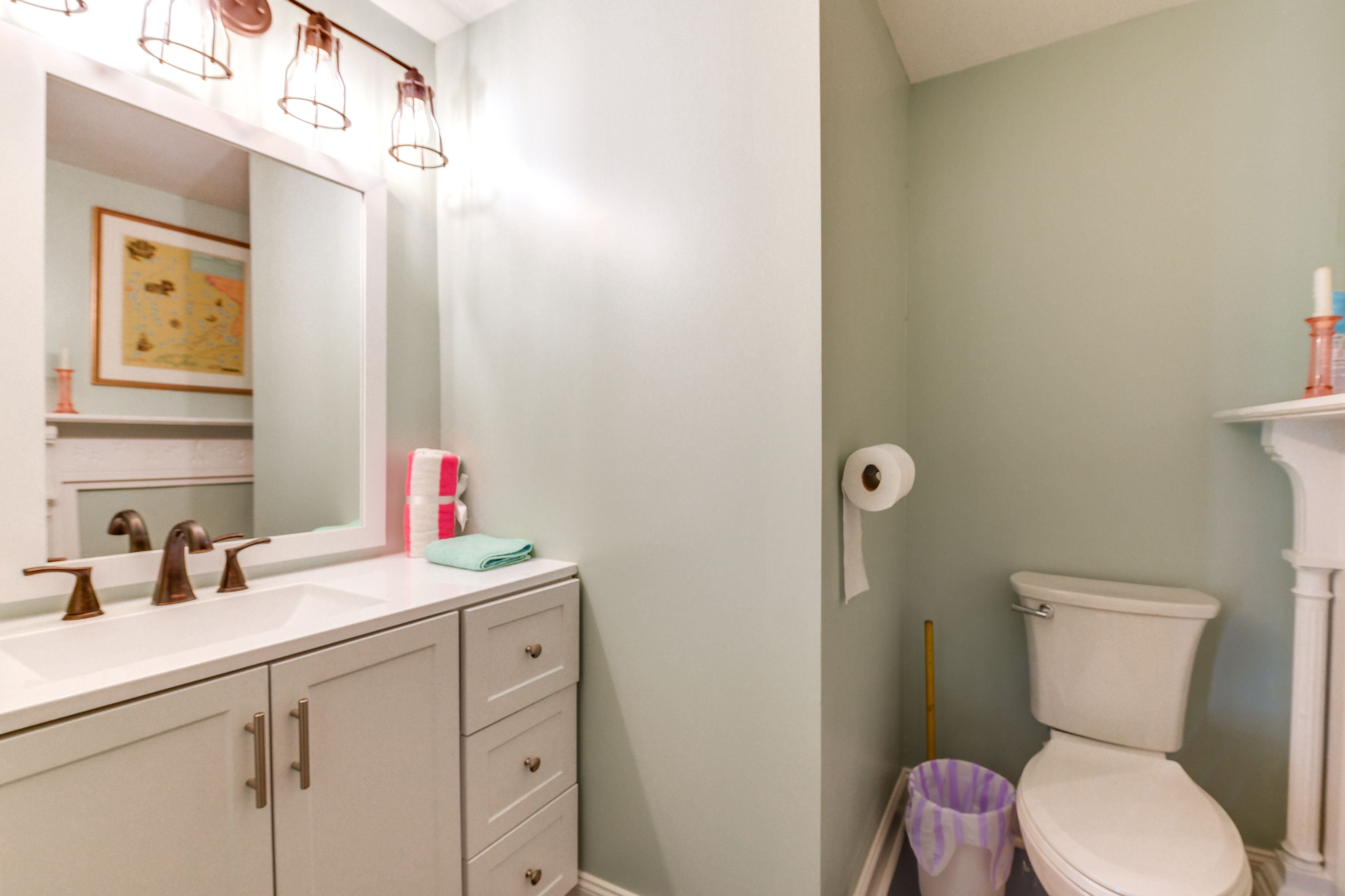 Full Bathroom