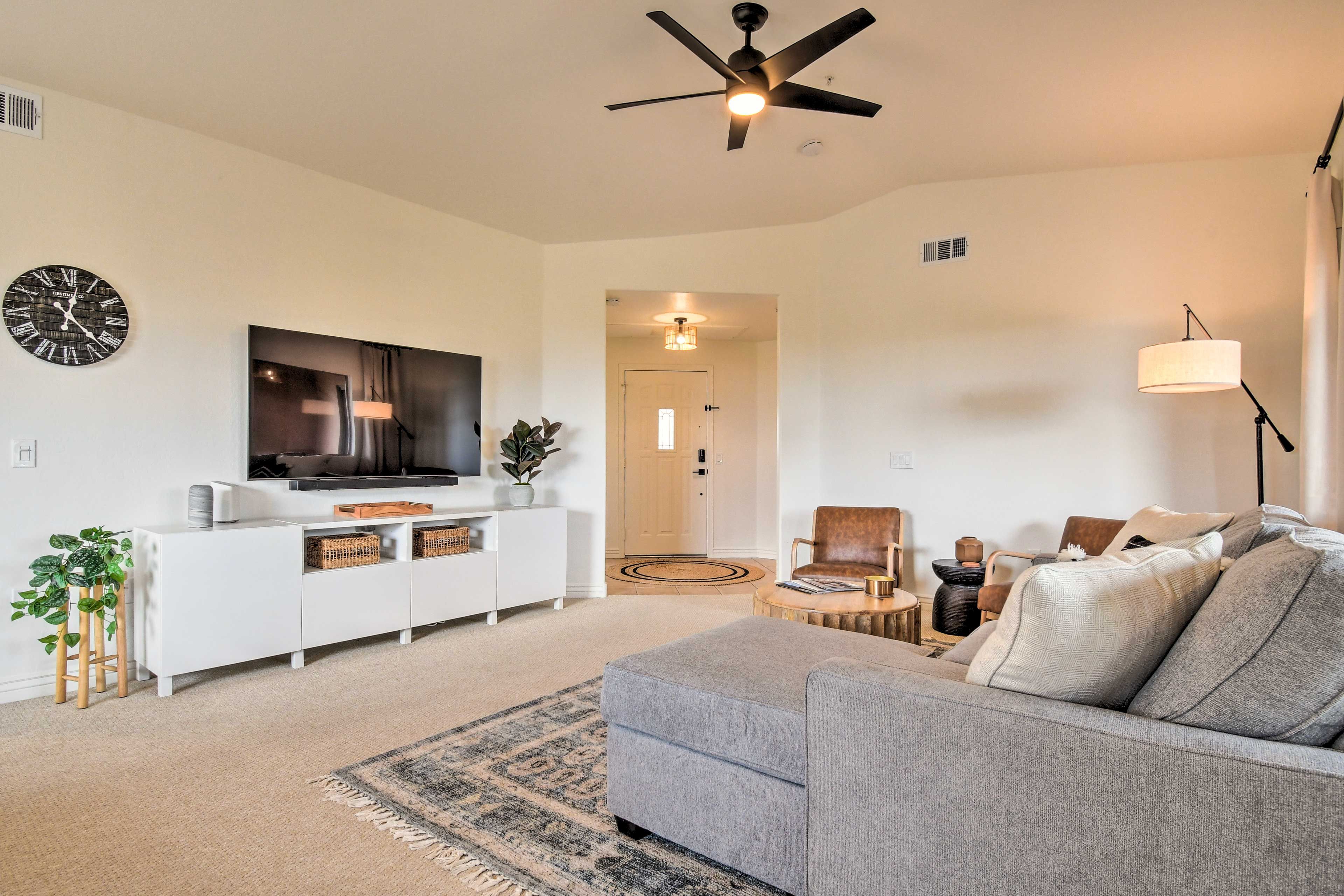 Living Room | Queen Sleeper Sofa | Main Floor | Smart TV w/ YouTube TV