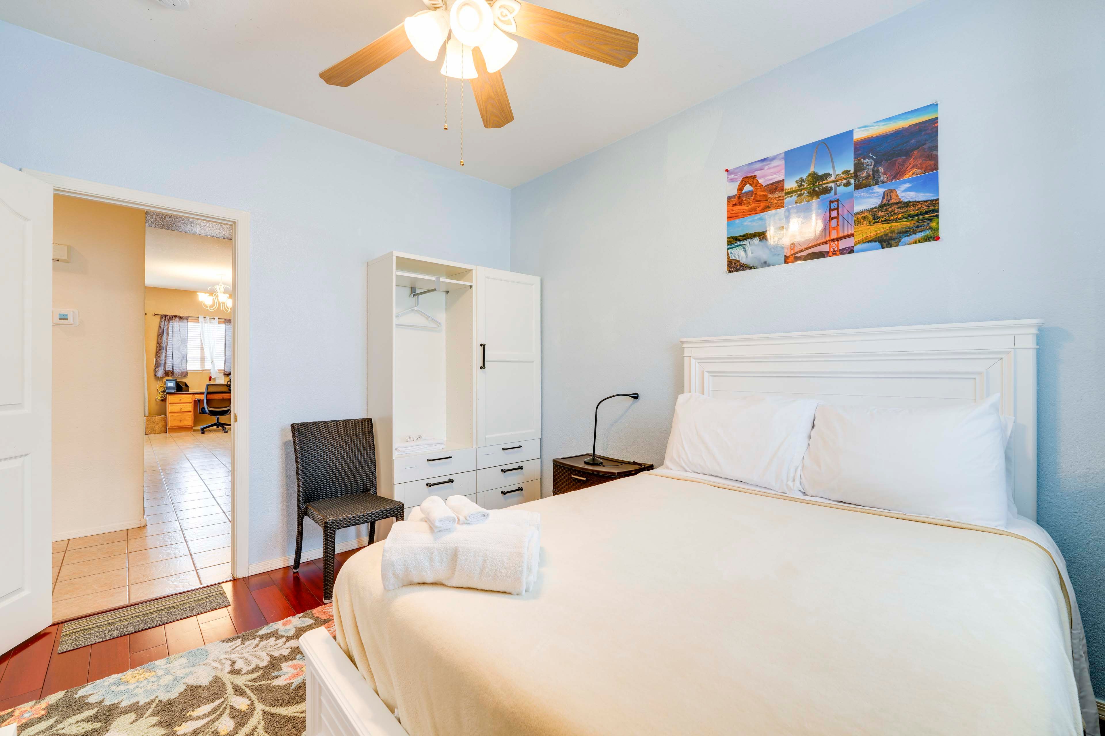 Bedroom 2 | King Bed | Linens Provided