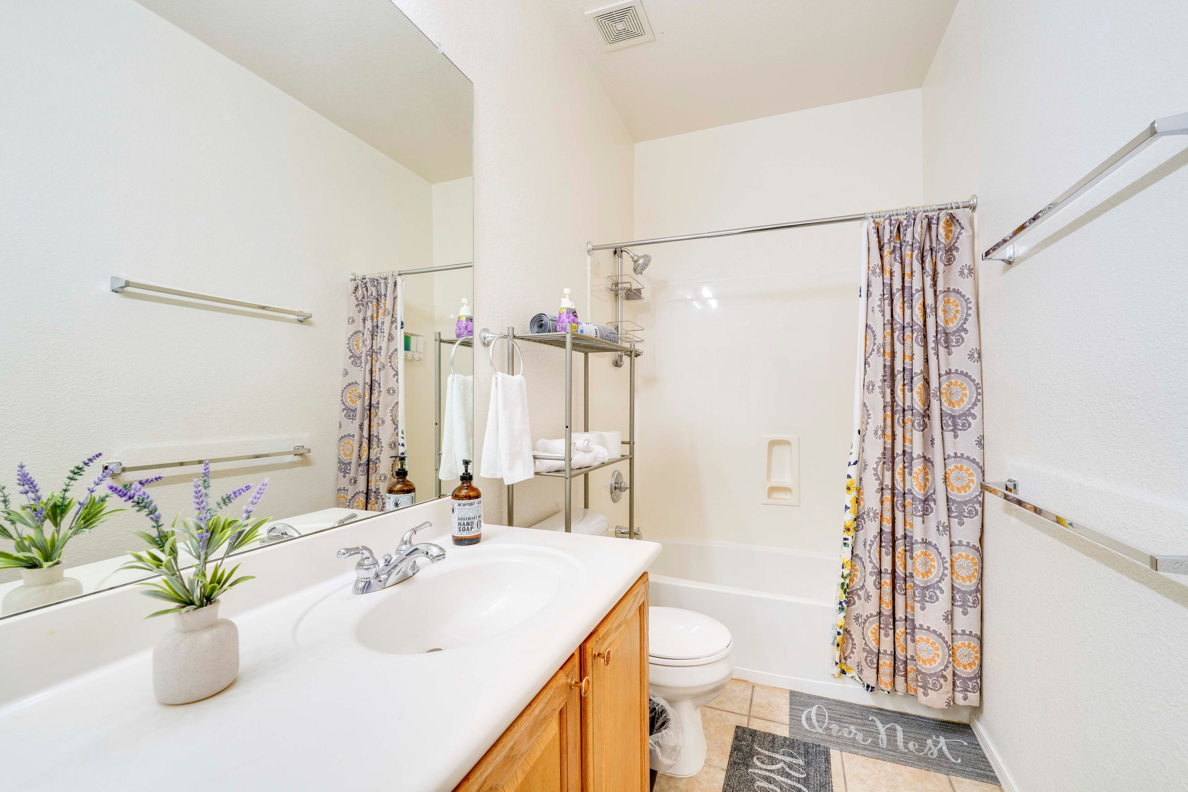 Full Bathroom