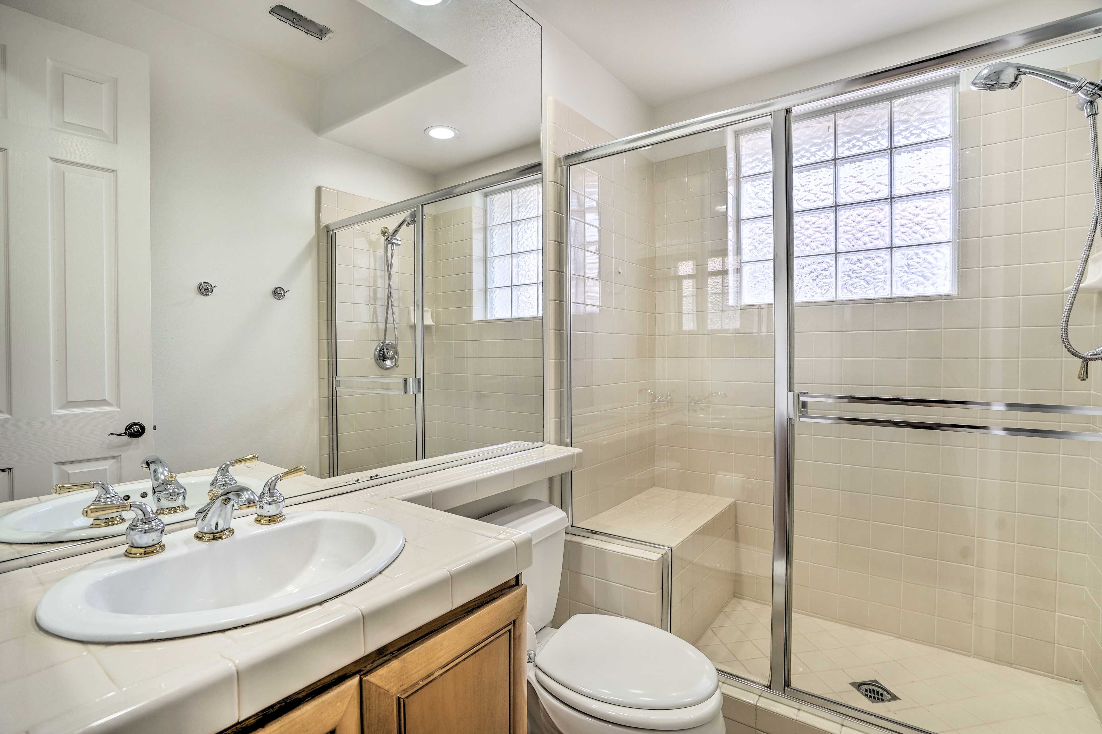 Full Bathroom | Hair Dryers