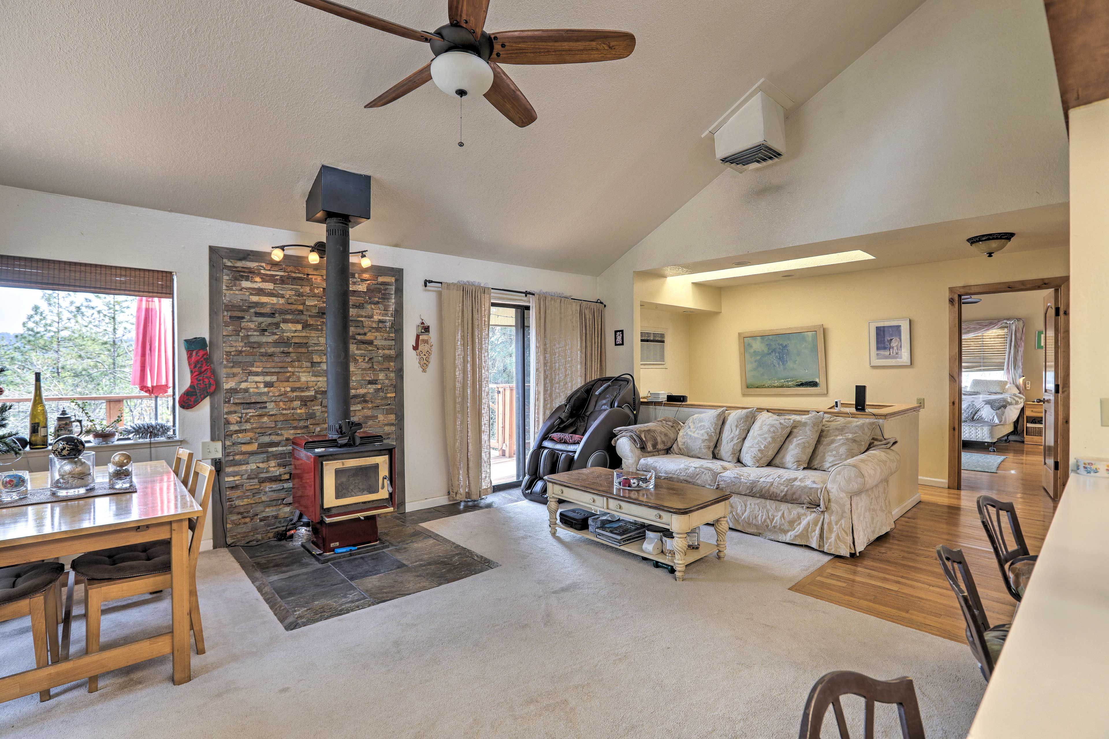 Living Room | Smart TV | Wood-Burning Stove