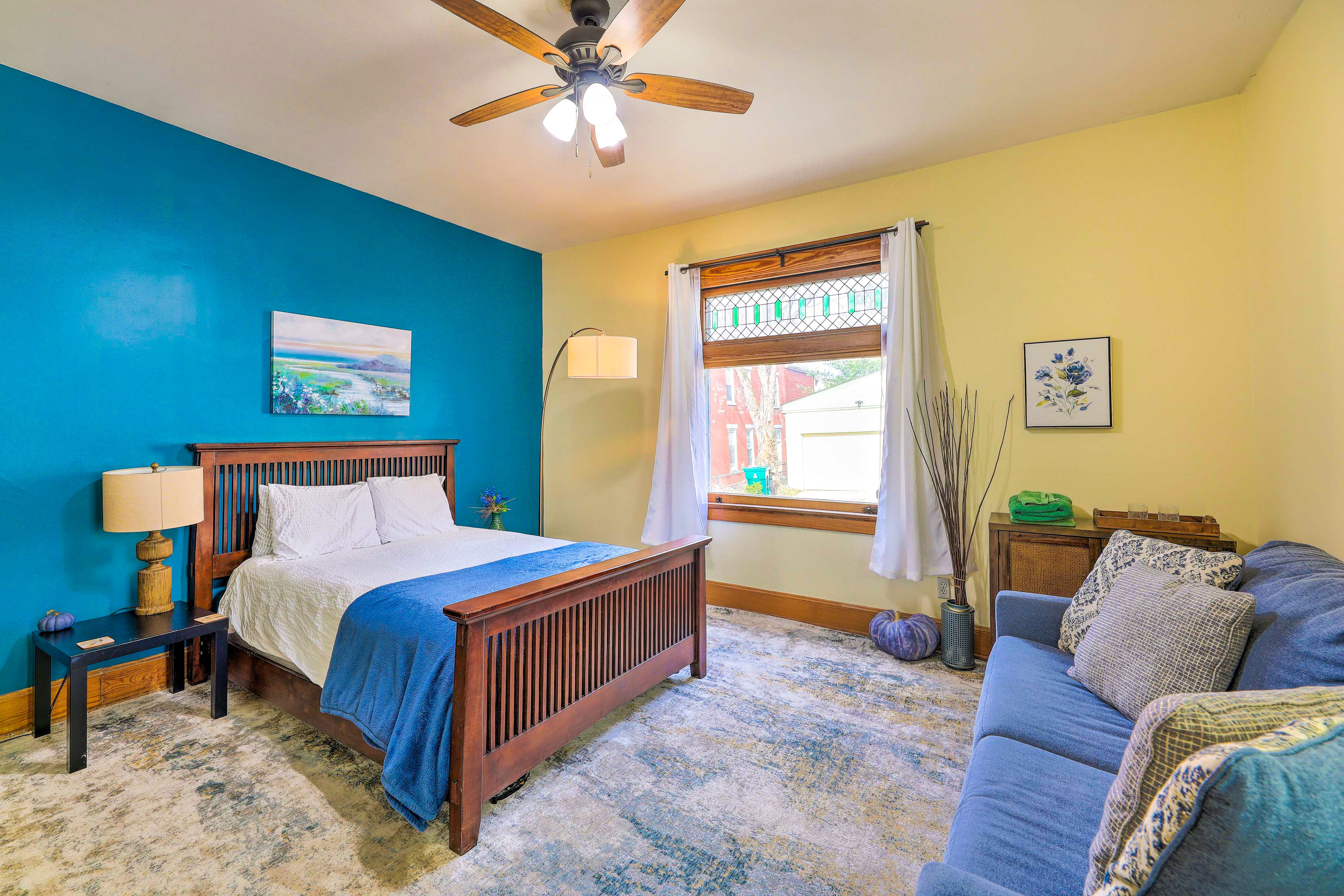 Bedroom 2 | Queen Bed | Queen Sleeper Sofa | Desk