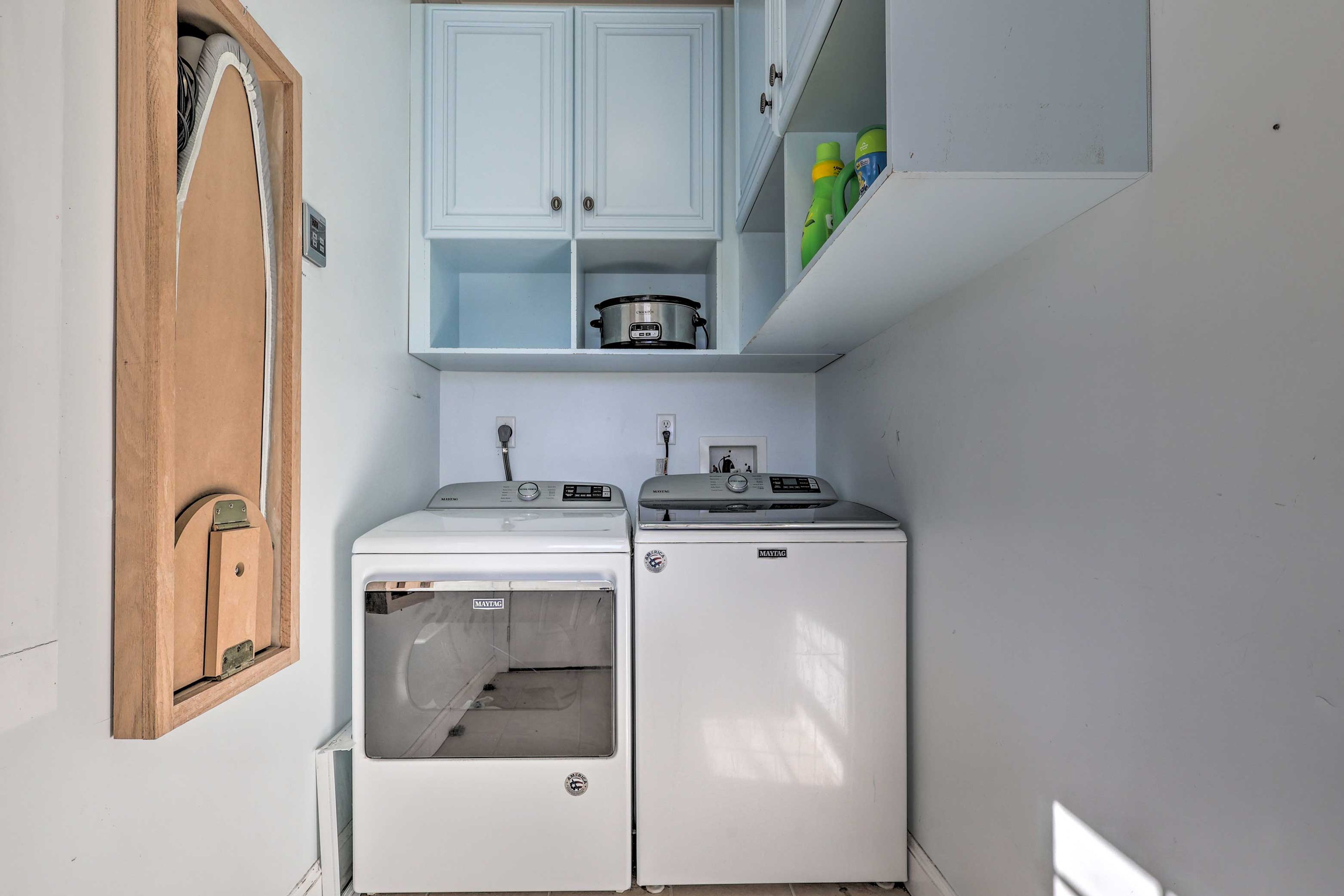 Washer & Dryer | Laundry Detergent