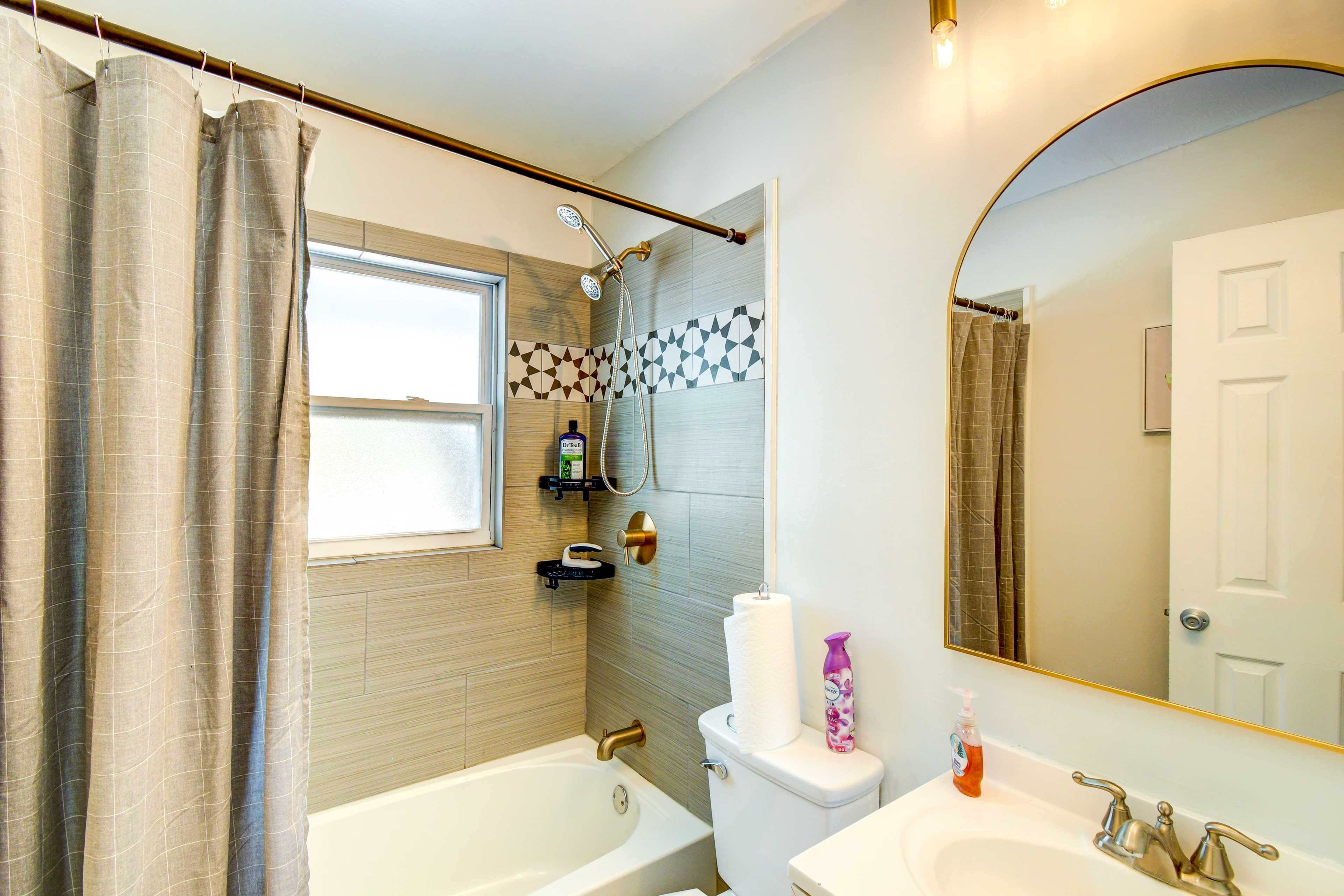 Full Bathroom