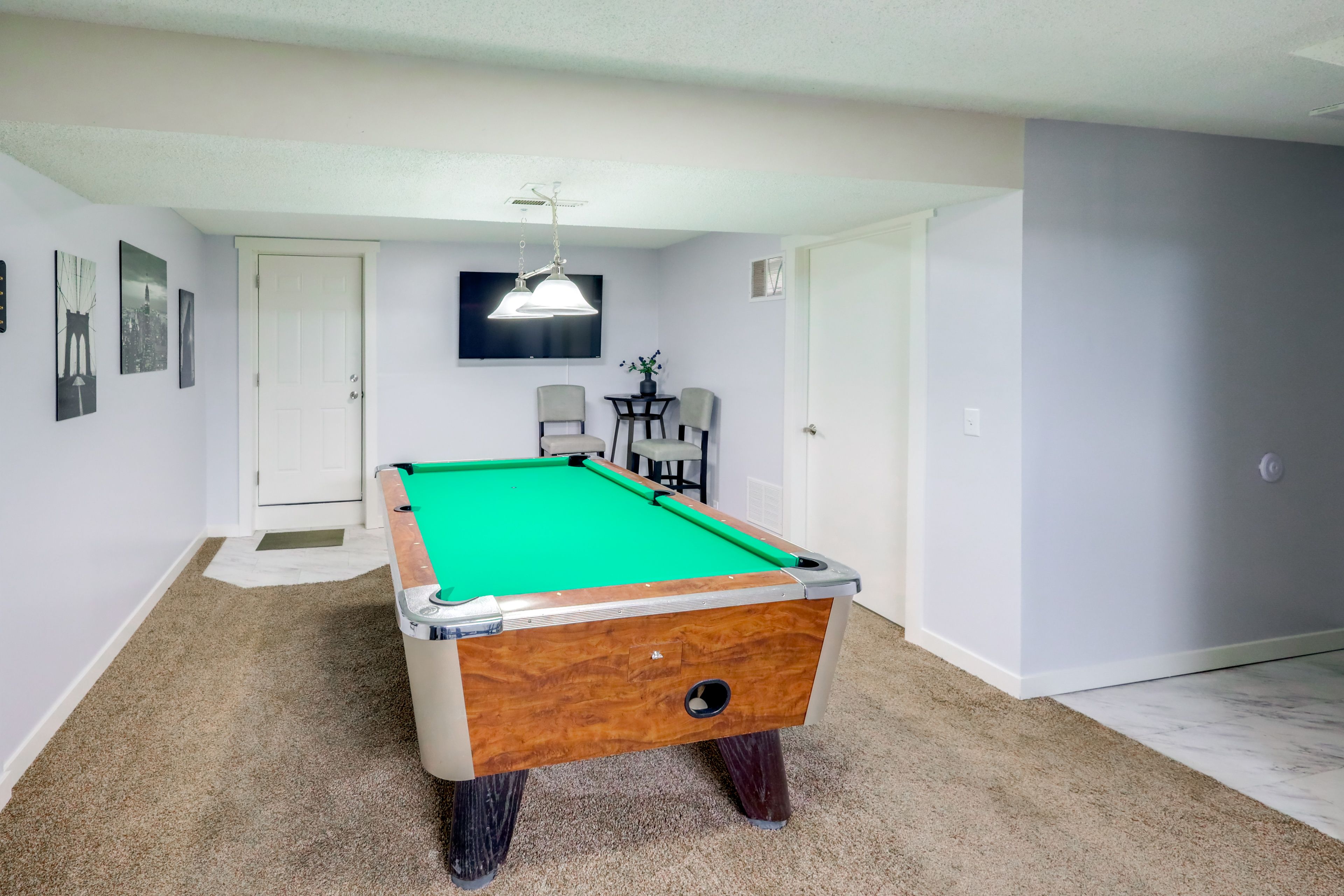 Game Room | Smart TV | Pool Table | Dartboard | Board Games