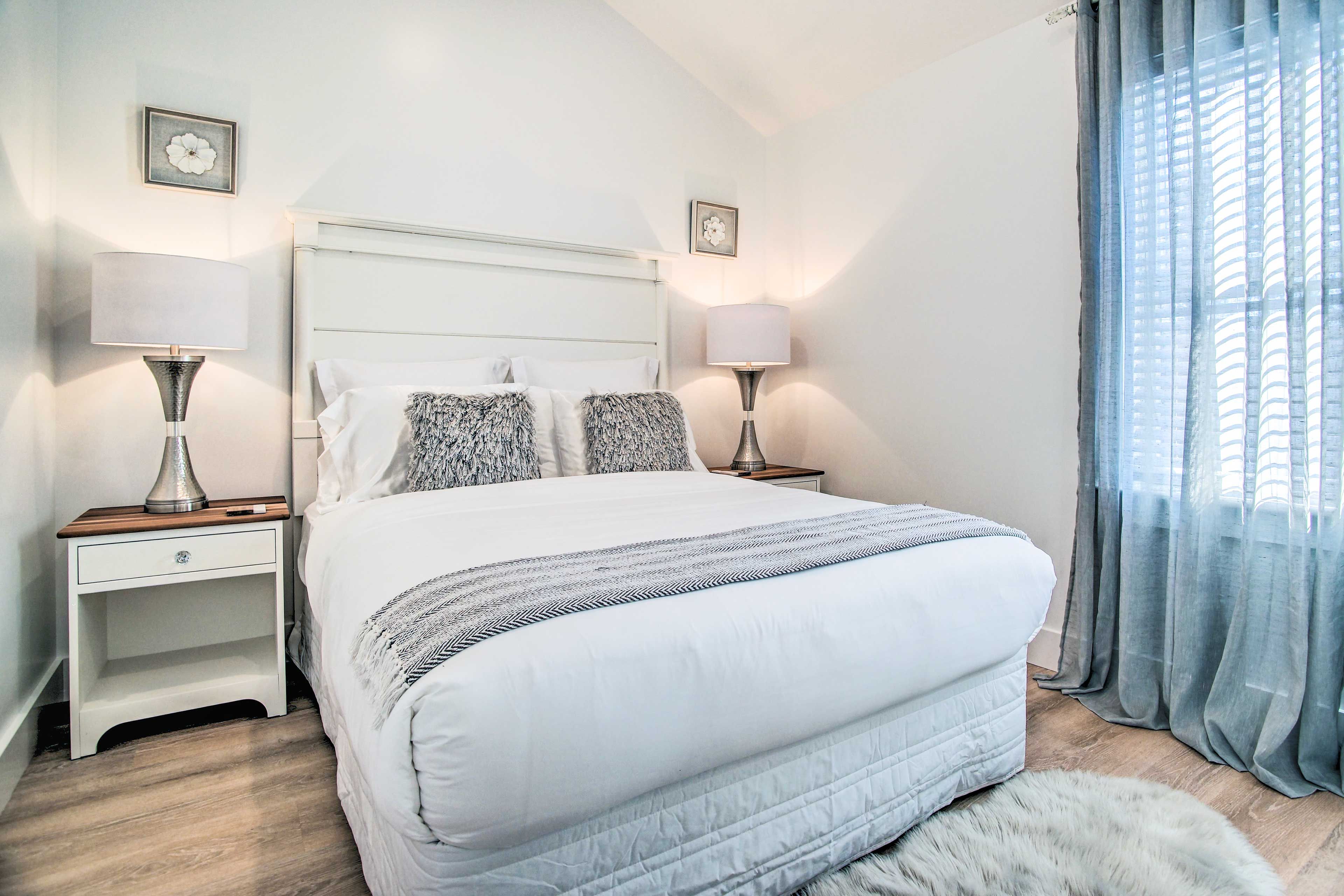 Bedroom 2 | Queen Bed