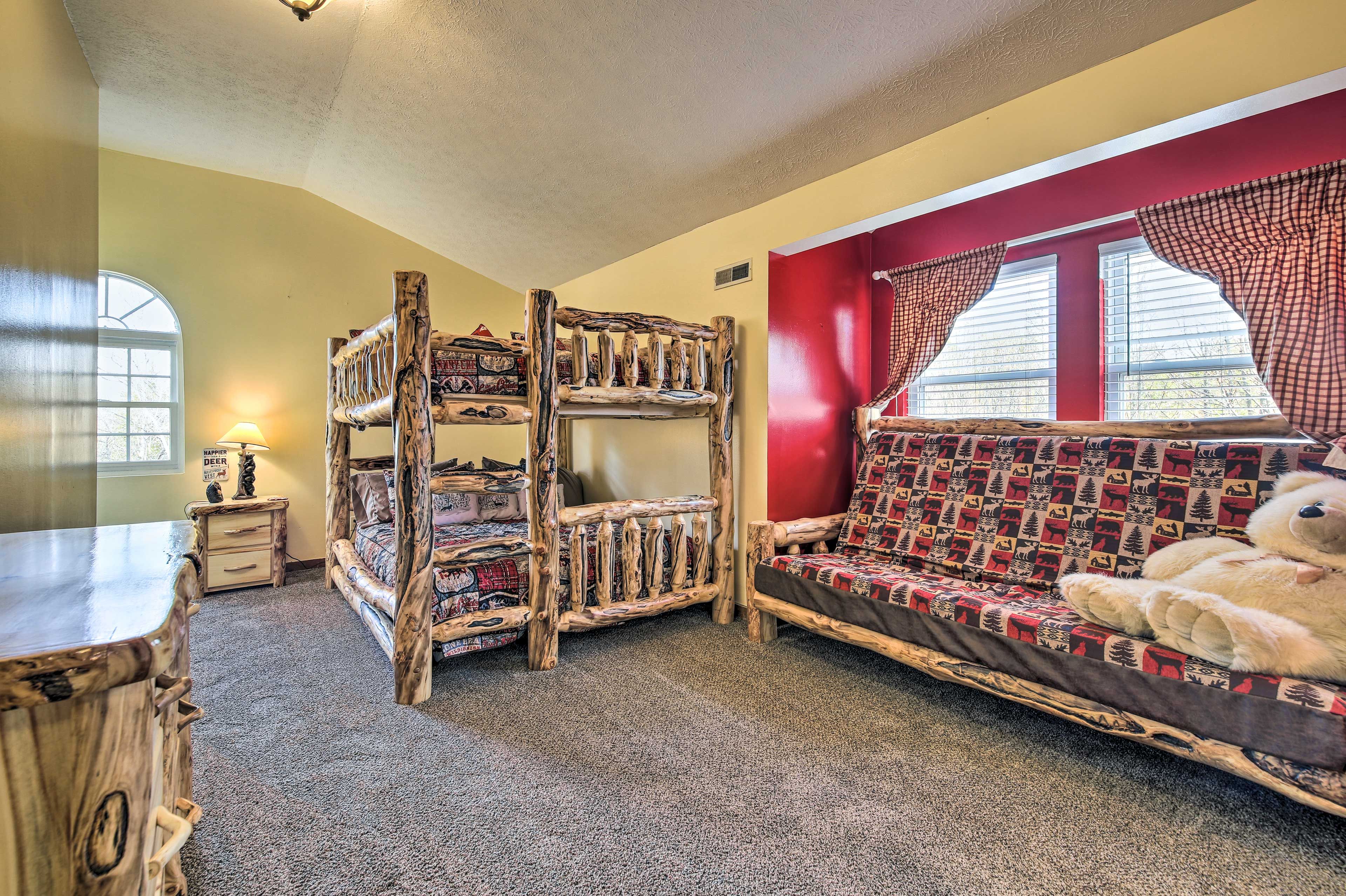 Bedroom 2 | Upper Level | Queen Bunk Bed | Futon