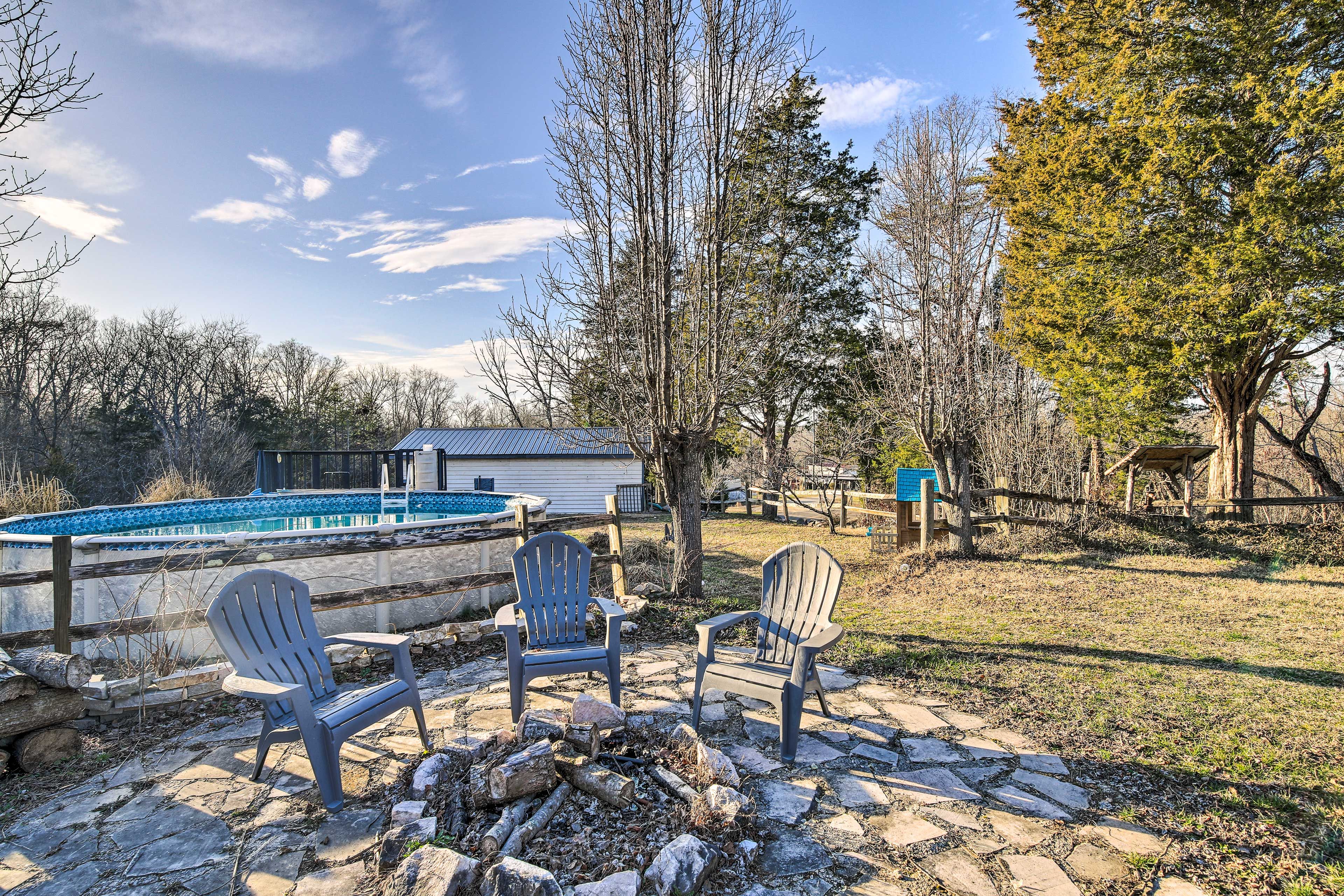 Yard | Fire Pit | Wood Not Provided | Above-Ground Pool (Open May 1-October 1)
