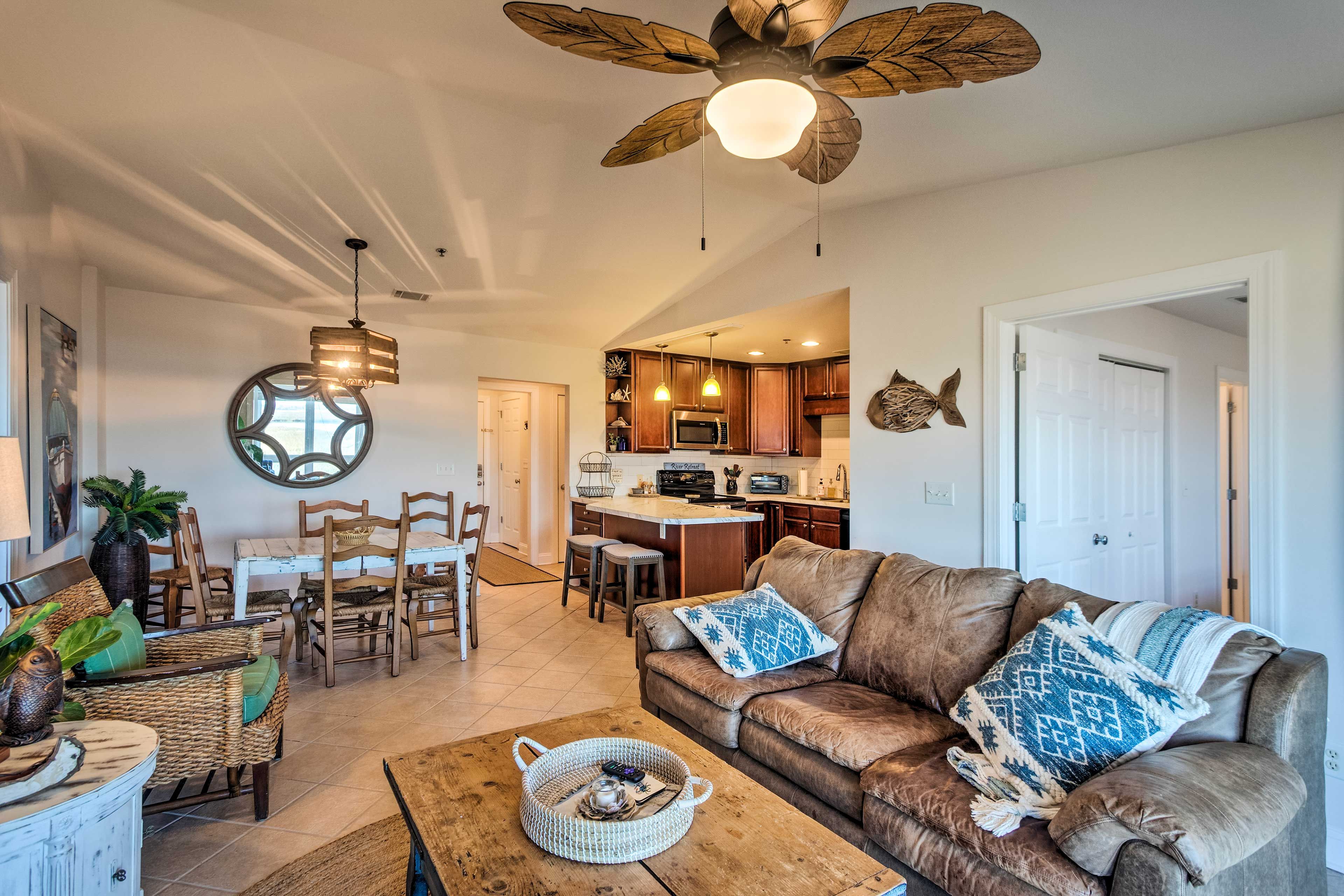 Darien Vacation Rental | 3BR | 3BA | 1,600 Sq Ft | Step-Free Access Via Elevator