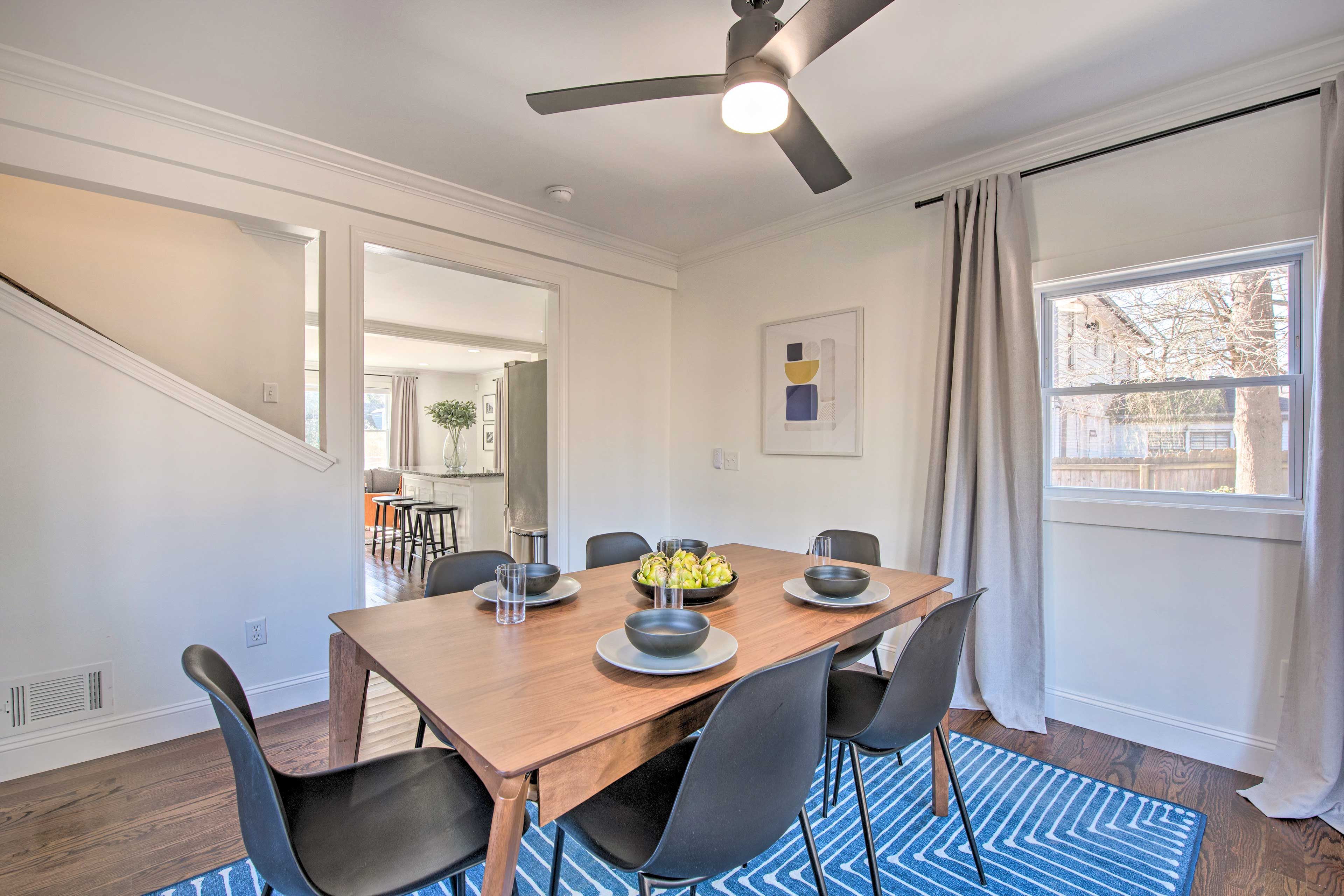 DIning Area | Dishware/Flatware | Trash Bags/Paper Towels