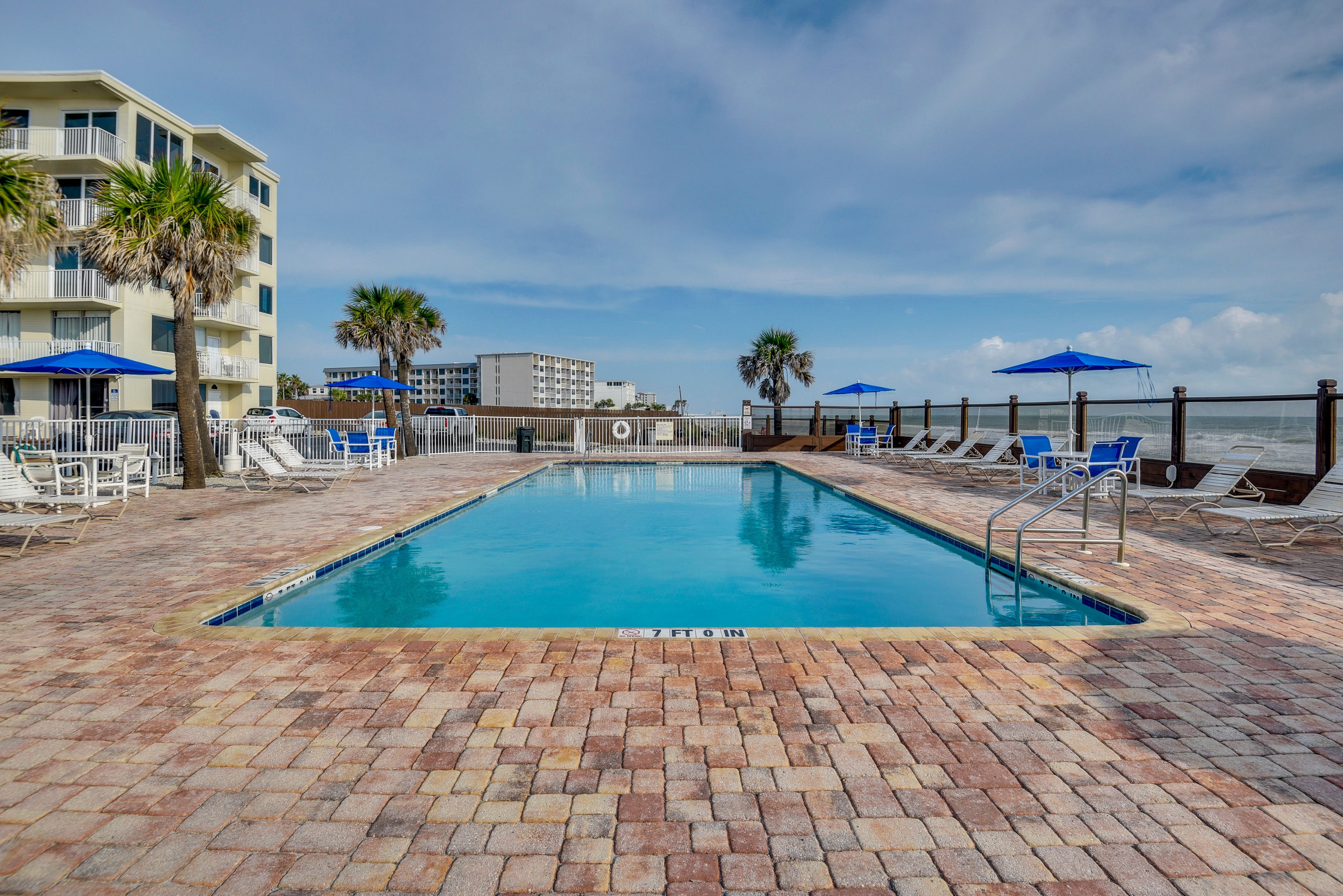 Sea Dip Beach Resort | Community Amenities