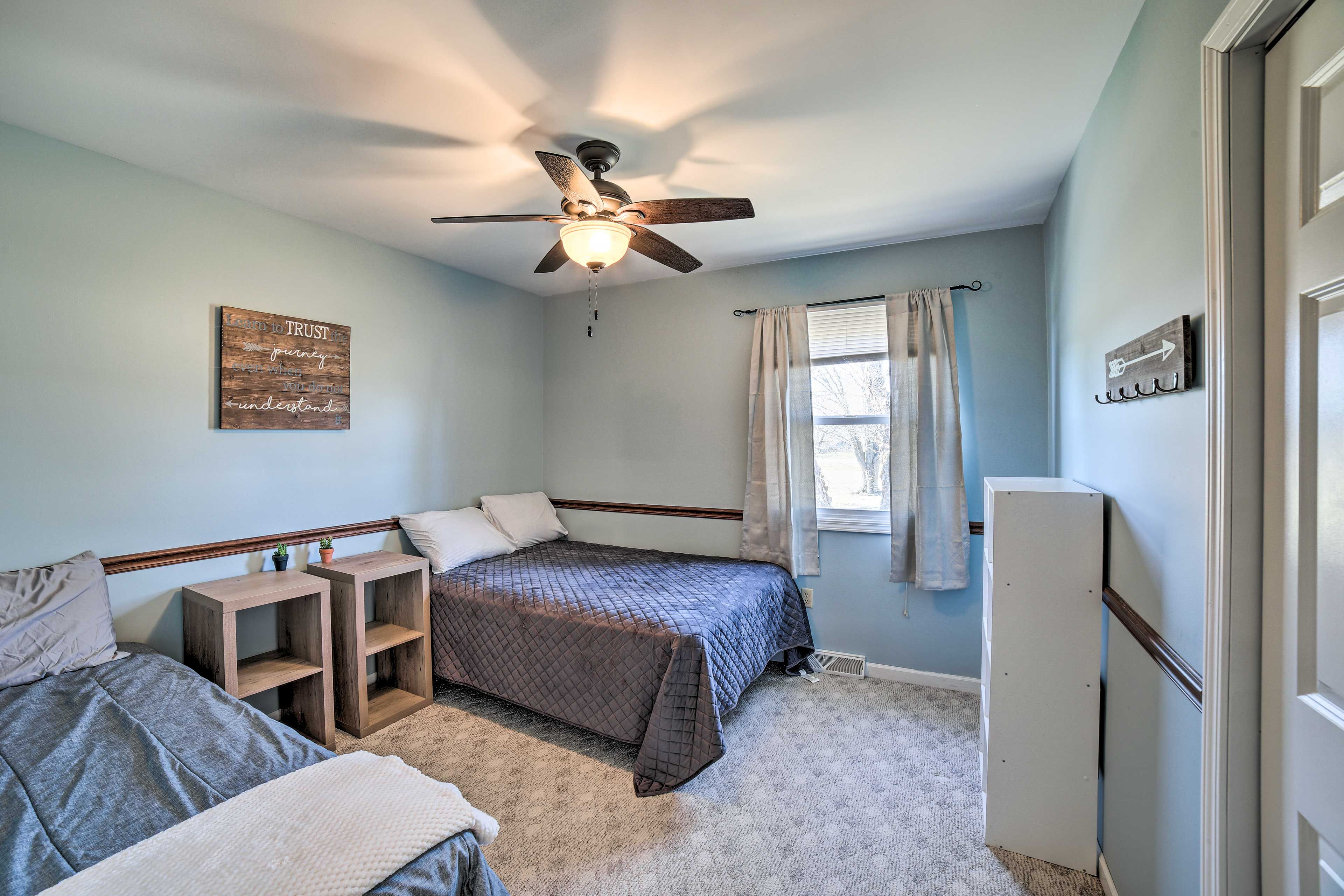 Bedroom 3 | Queen Bed | Twin Bed | 2nd Floor