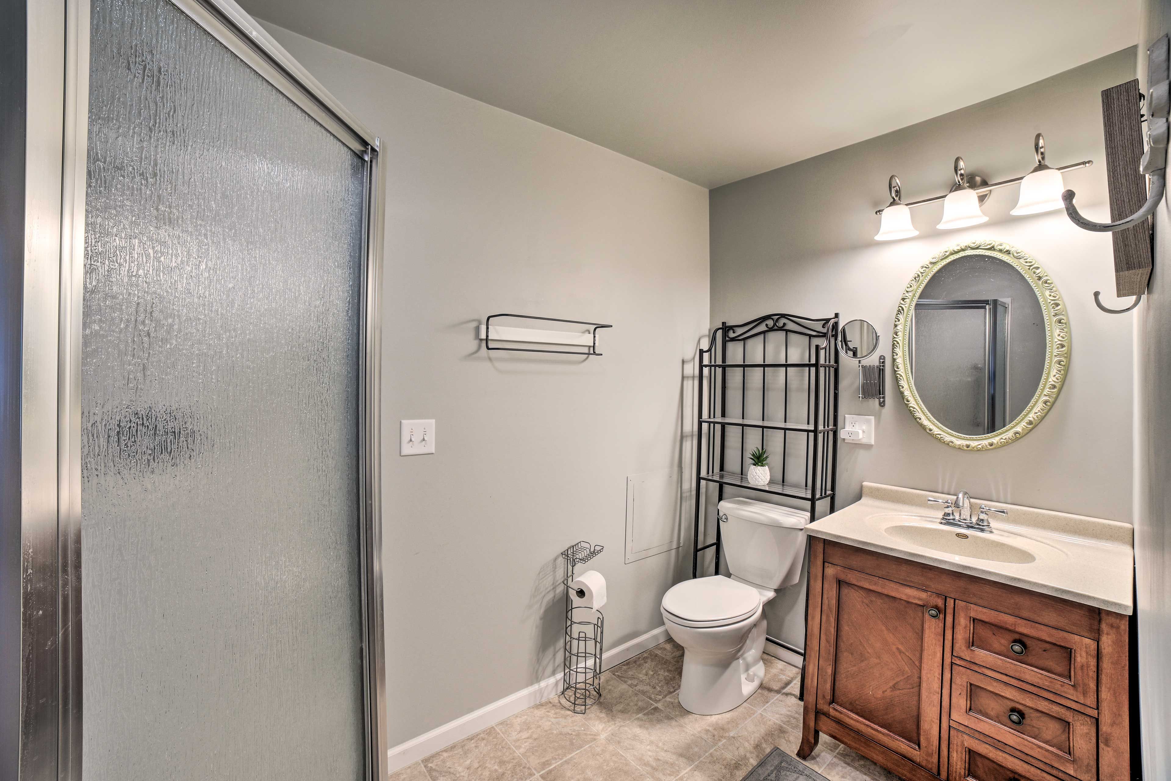 Full Bathroom