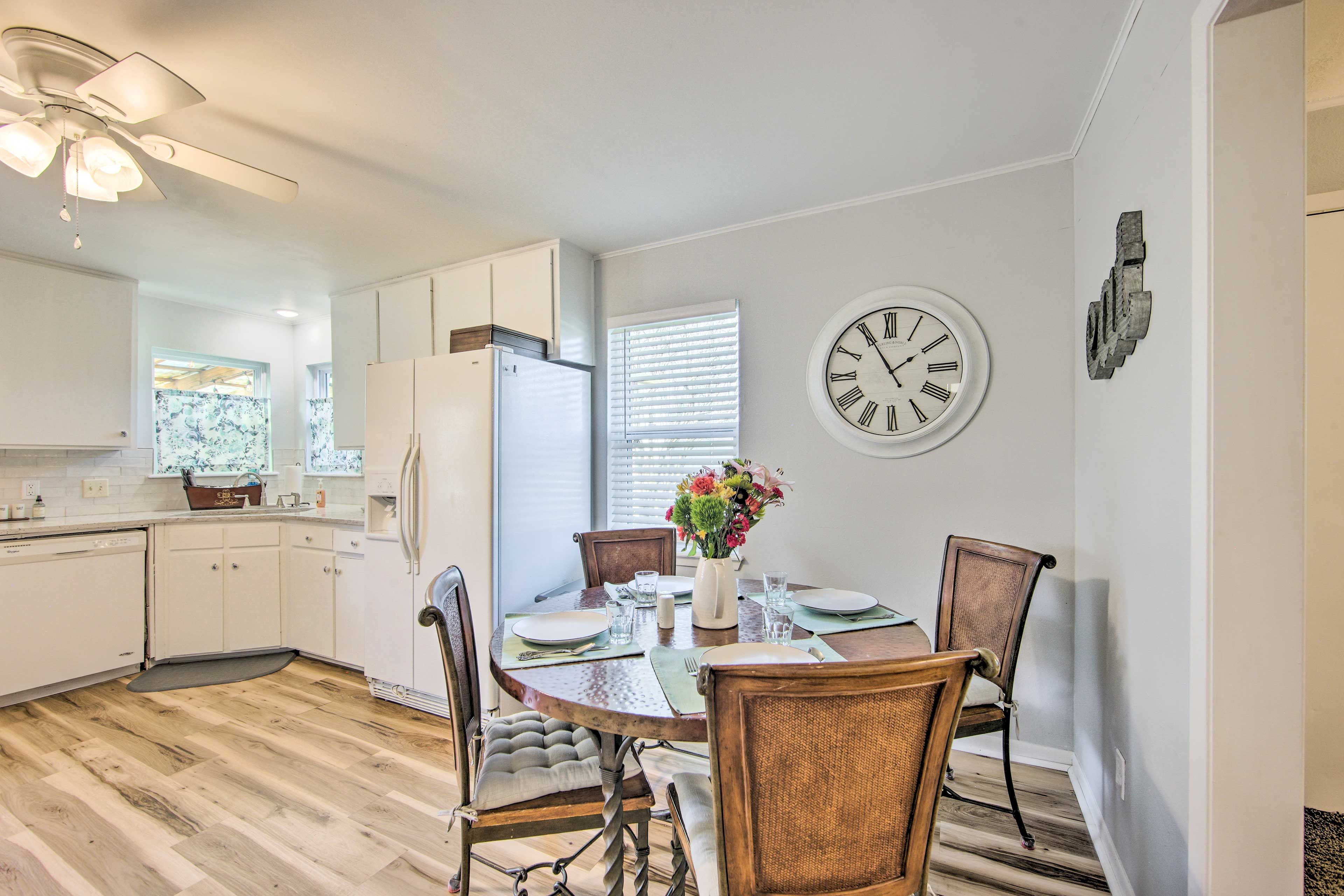 Dining Area | Kitchen | Cooking Basics