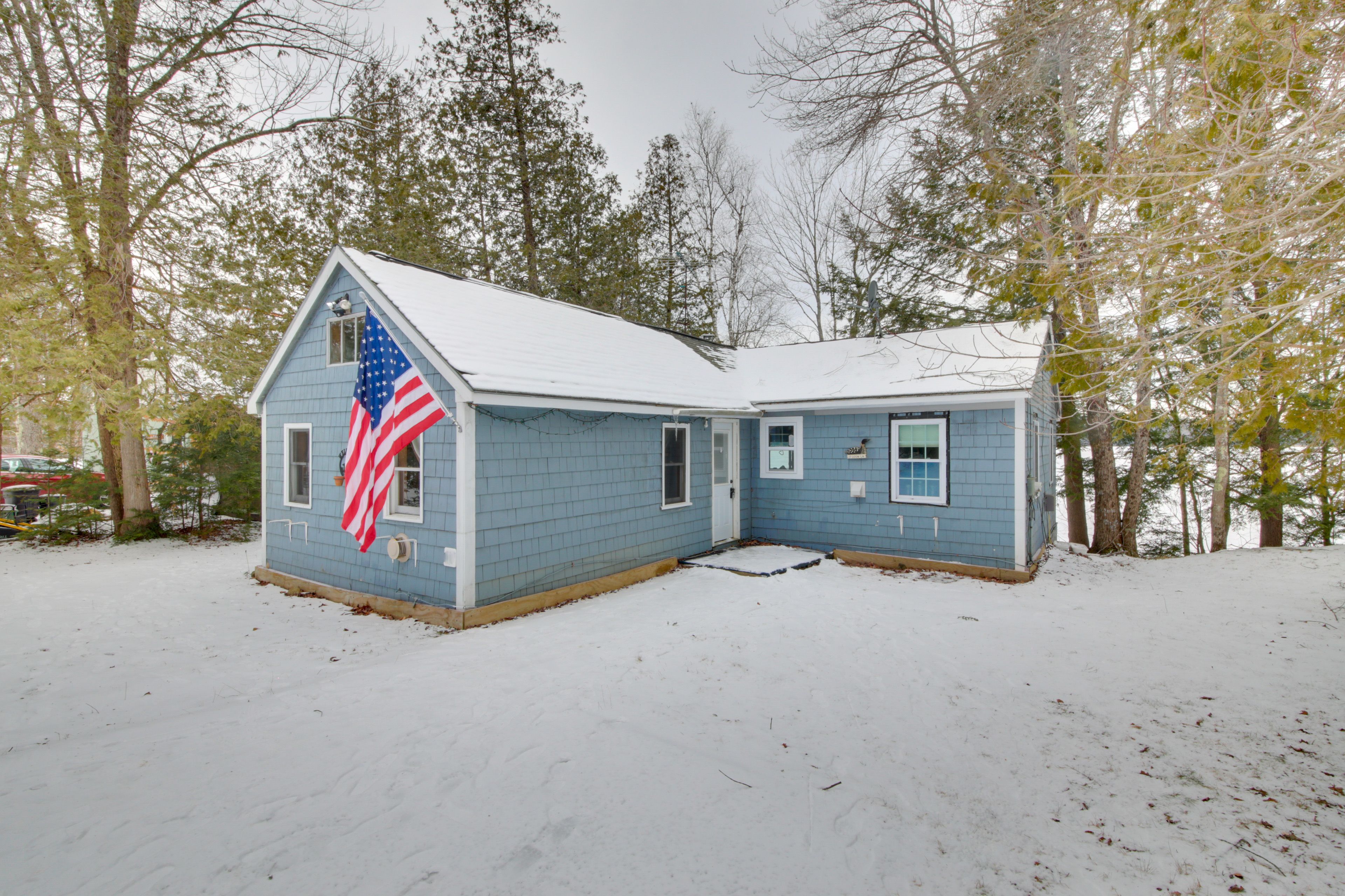 Exterior | Lake Access