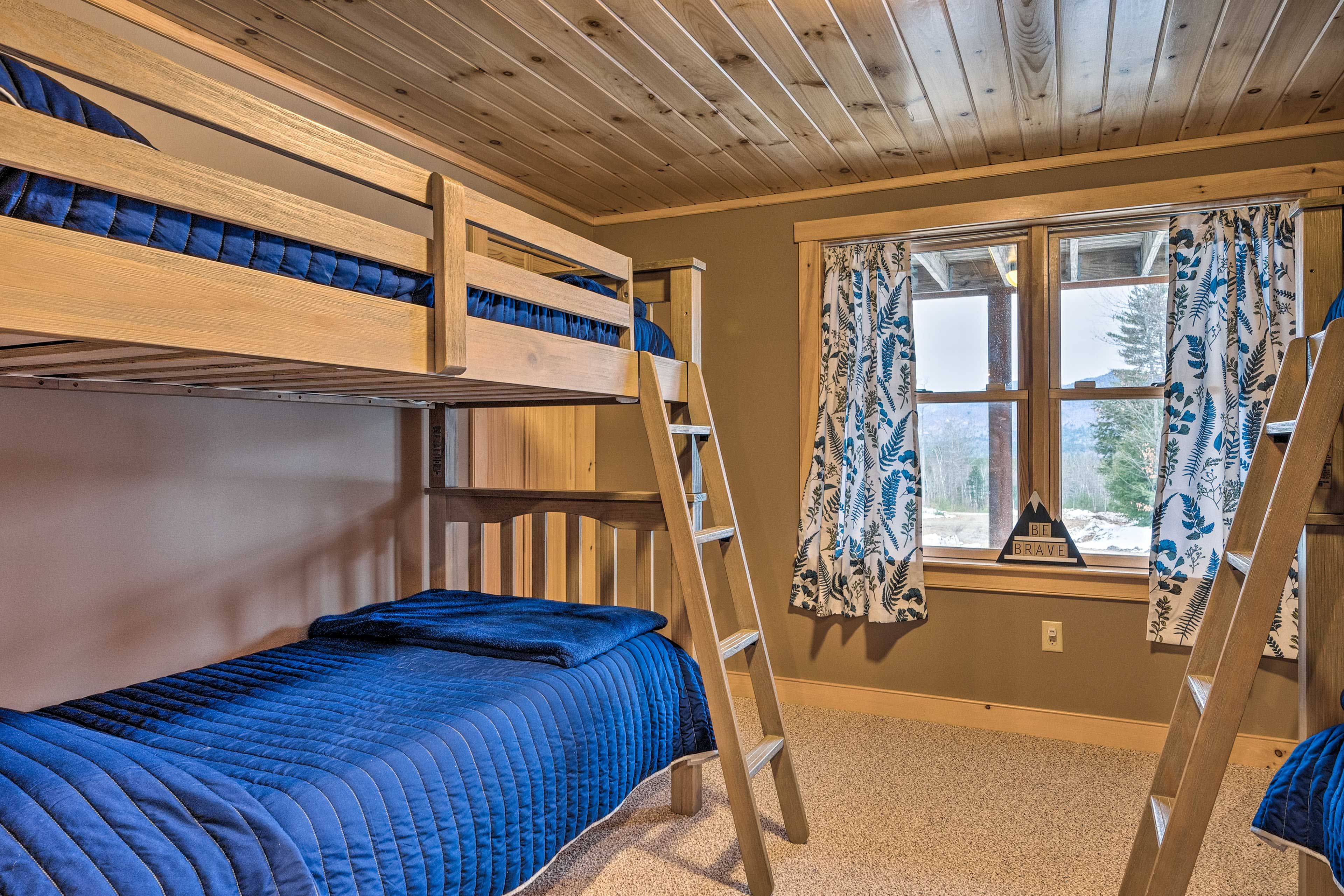 Bedroom 4 | 2 Twin Bunk Beds | Basment