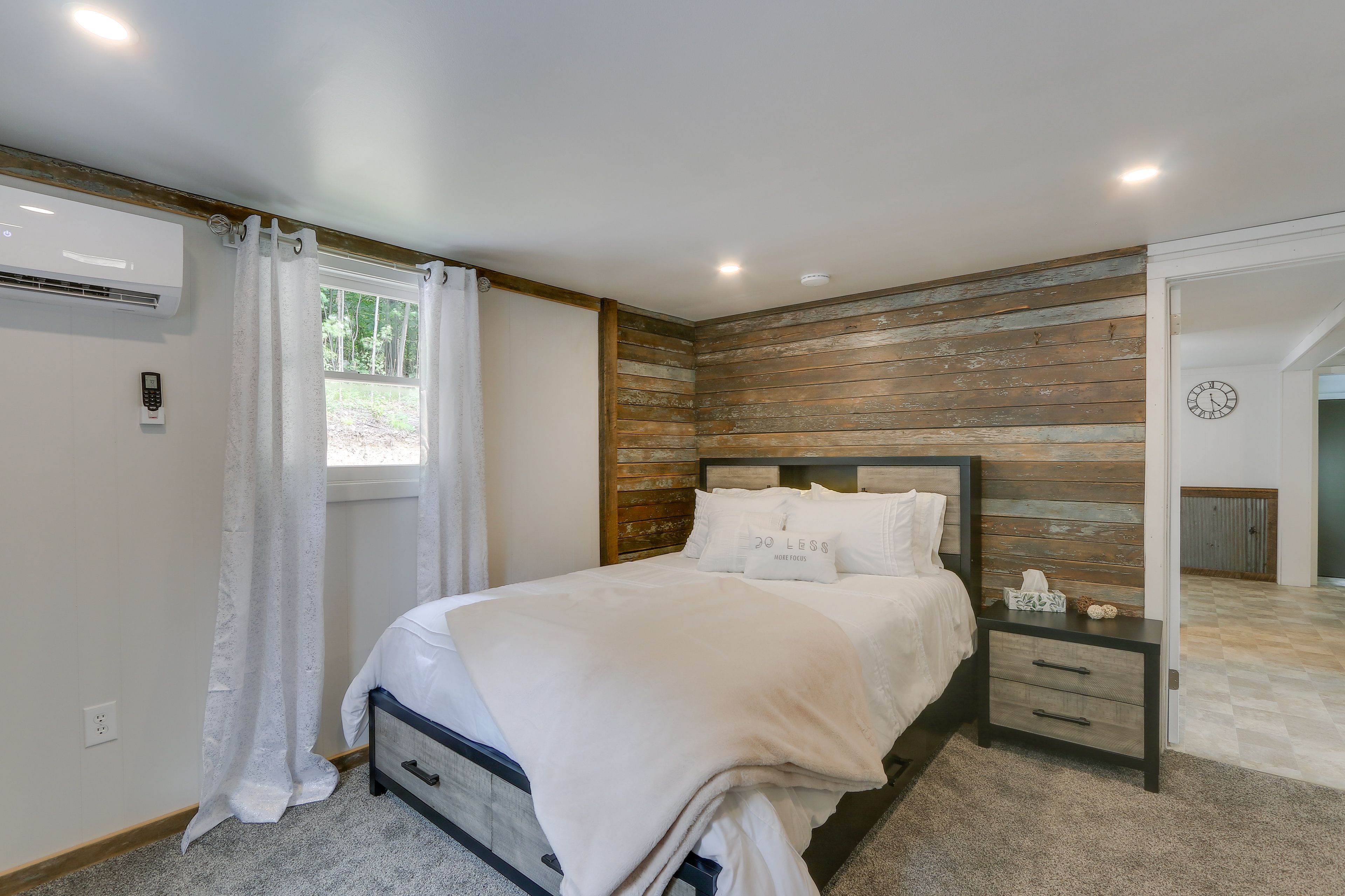 Bedroom 1 | Queen Bed | Linens Provided