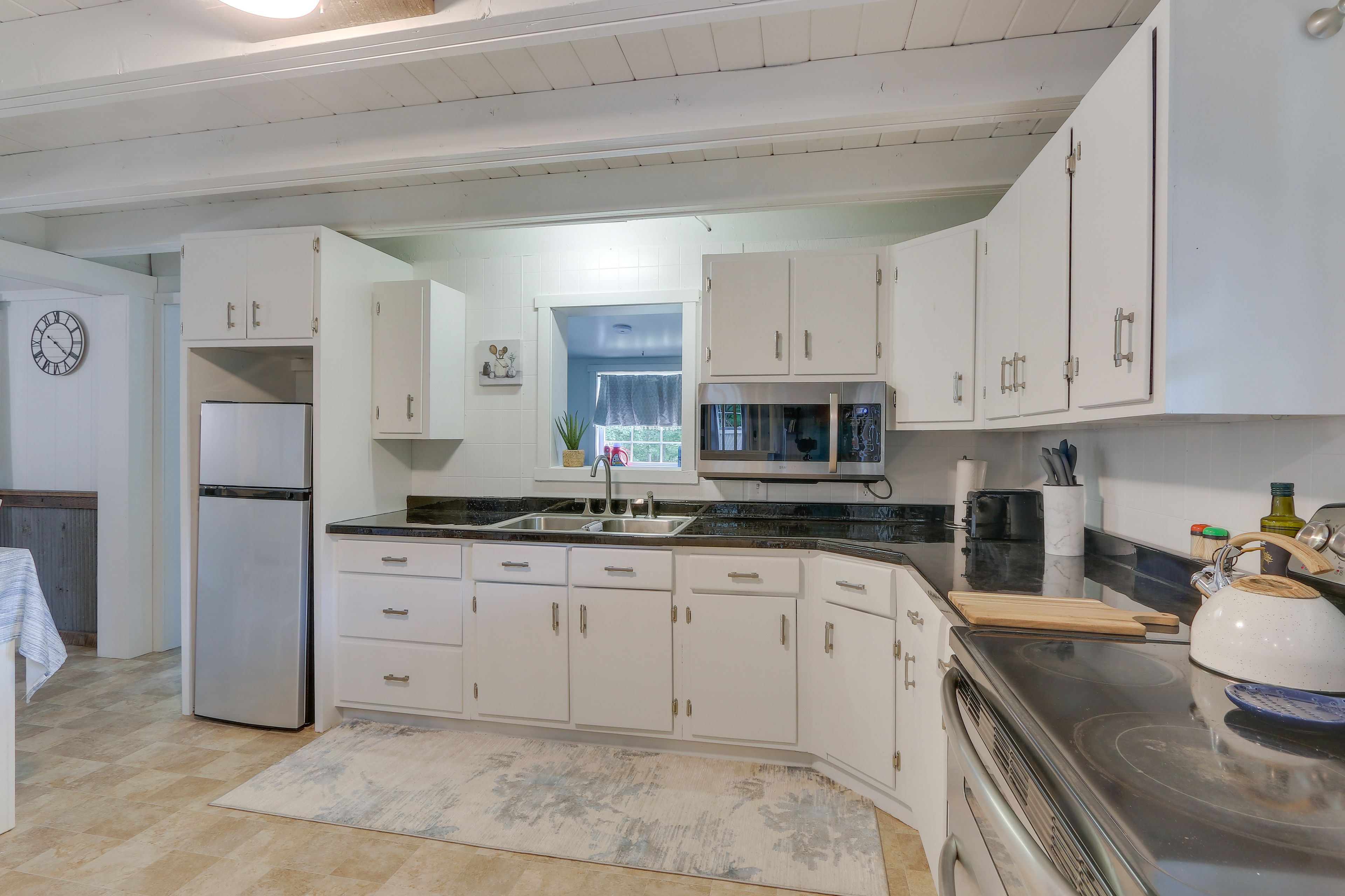 Kitchen | Coffee Maker | Toaster