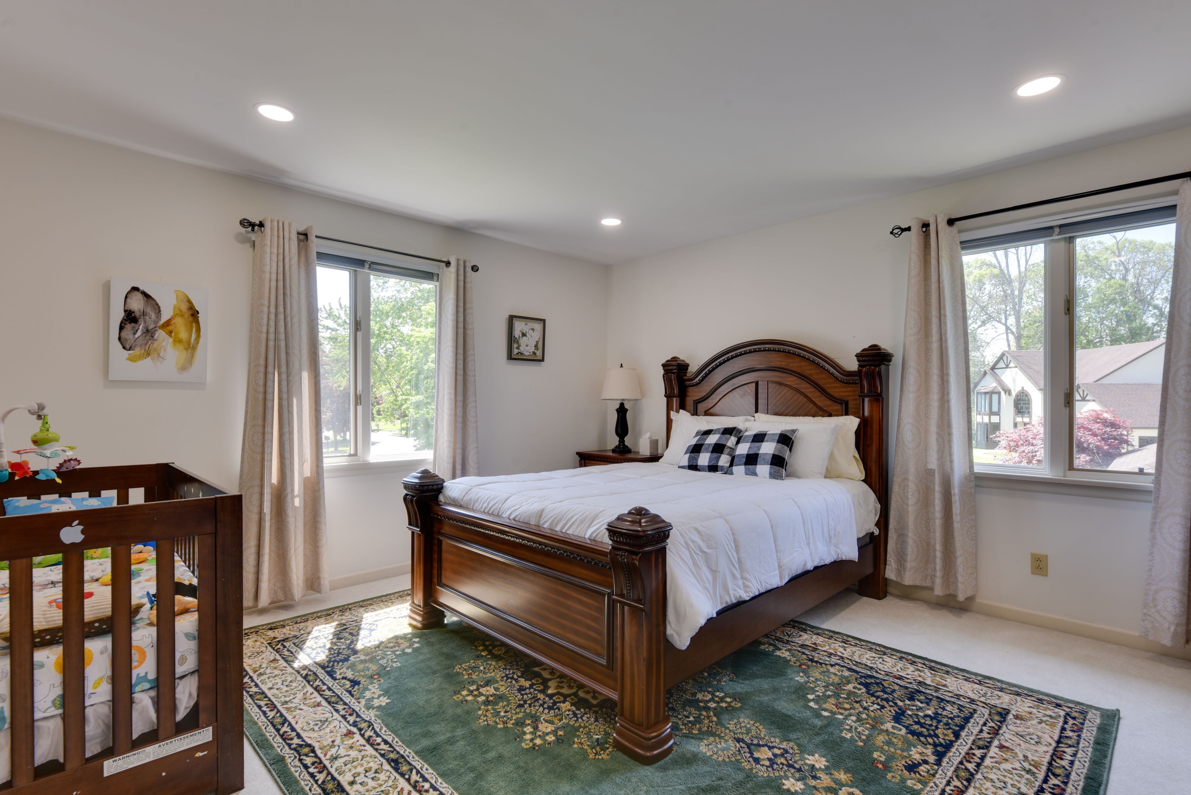 Bedroom 3 | Upper Level | Queen Bed | Crib