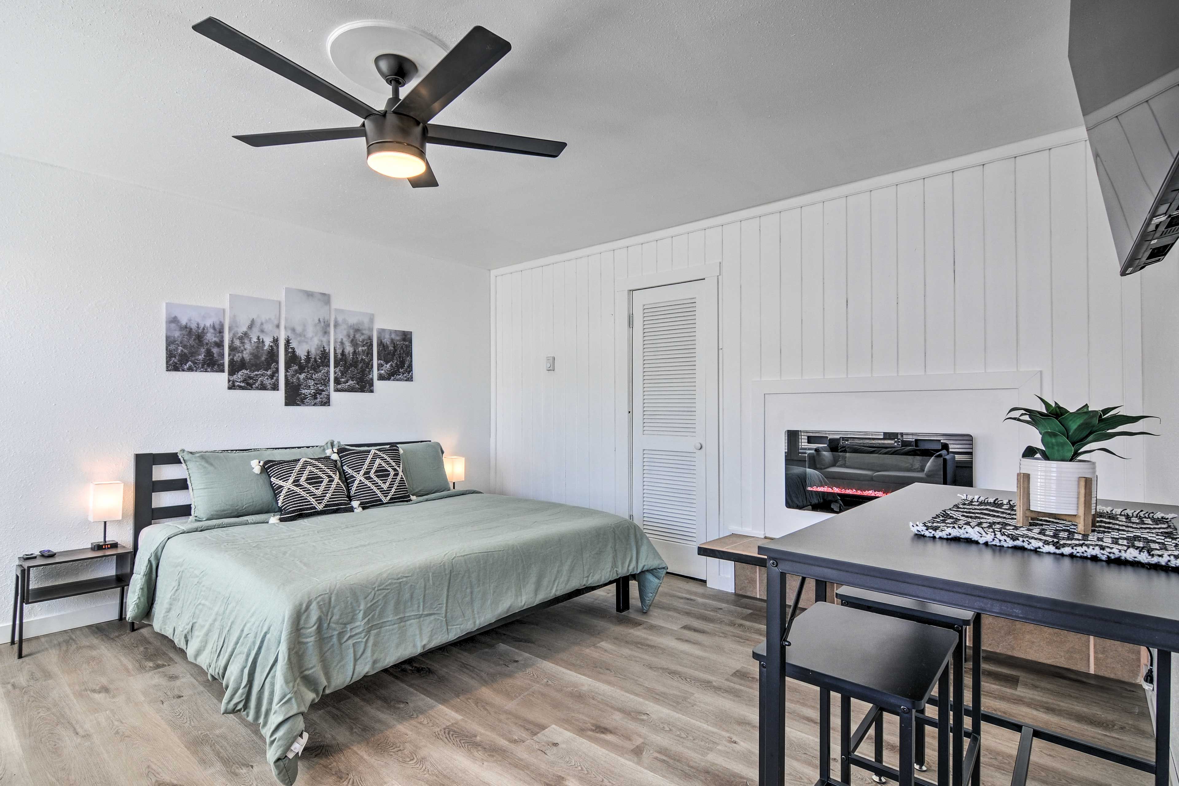 Brian Head Vacation Rental | Studio | 1BA | 300 Sq Ft | Stairs Required