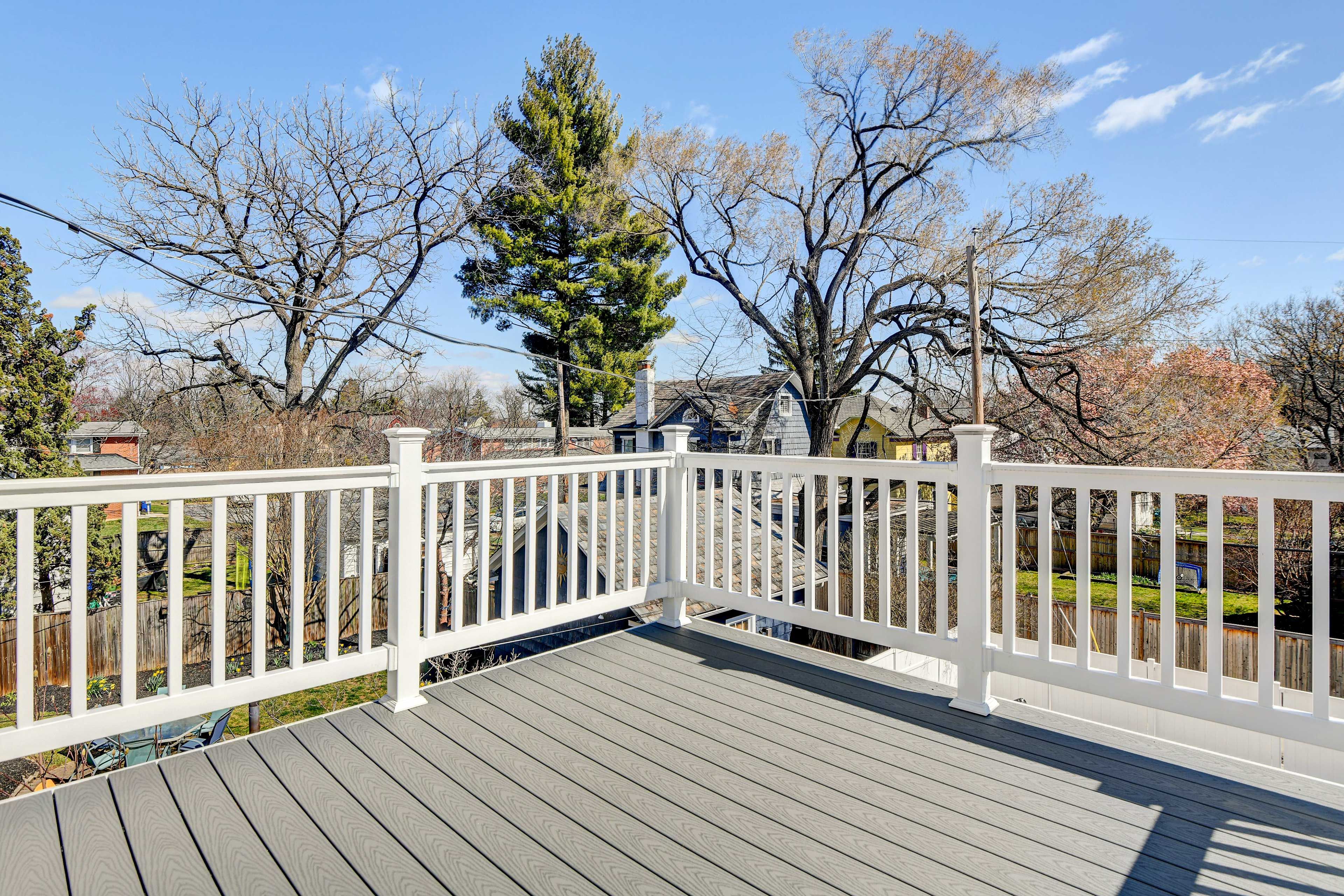 Private Deck