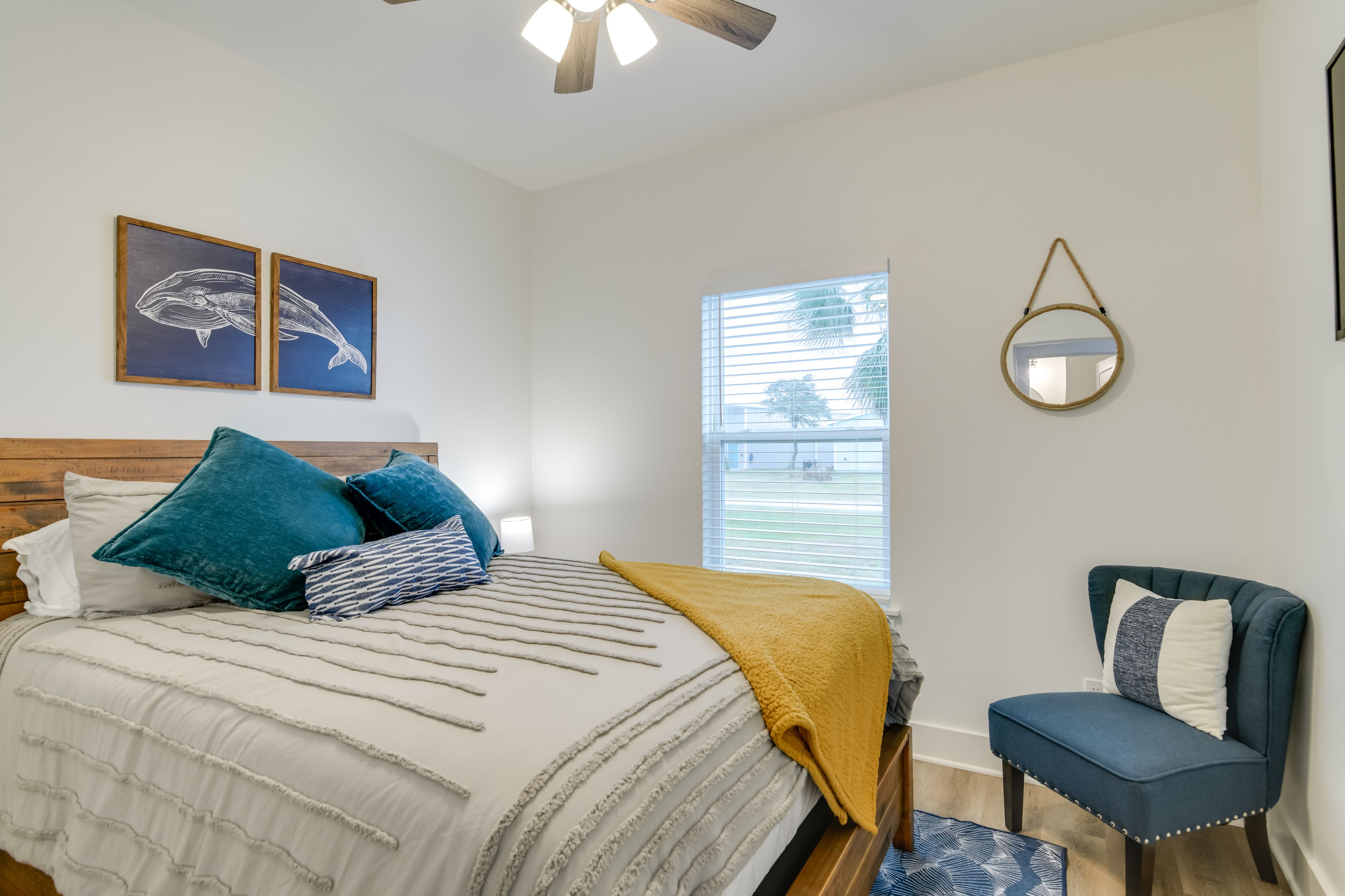 Bedroom 2 | Queen Bed | Smart TV