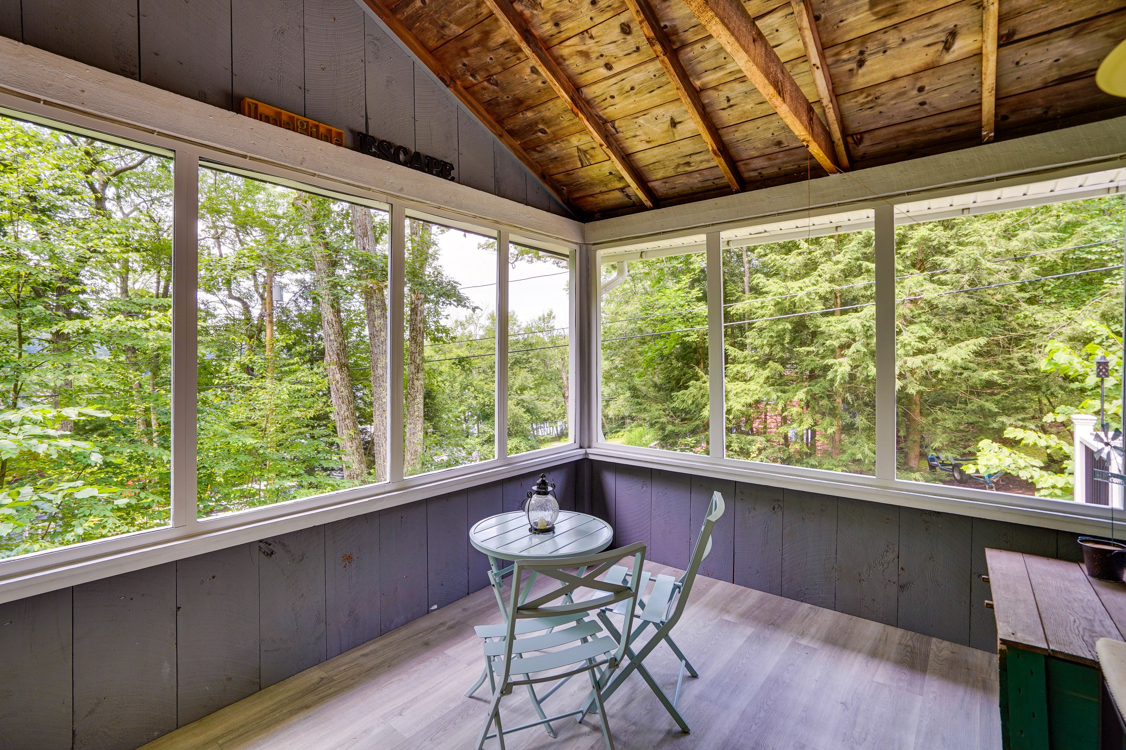 Screened-In Porch